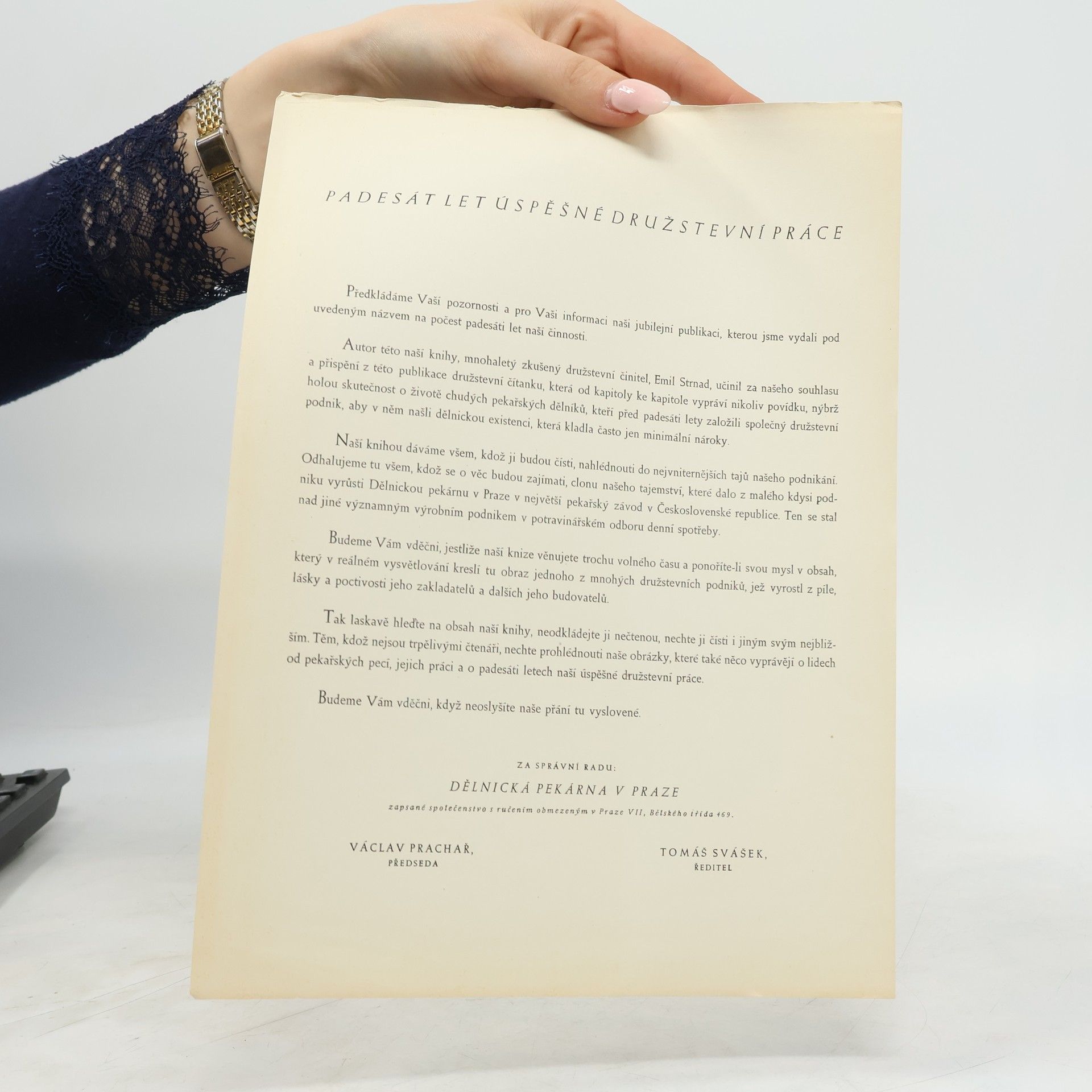 Autores varios Padesát let dělnické pekárny v Praze