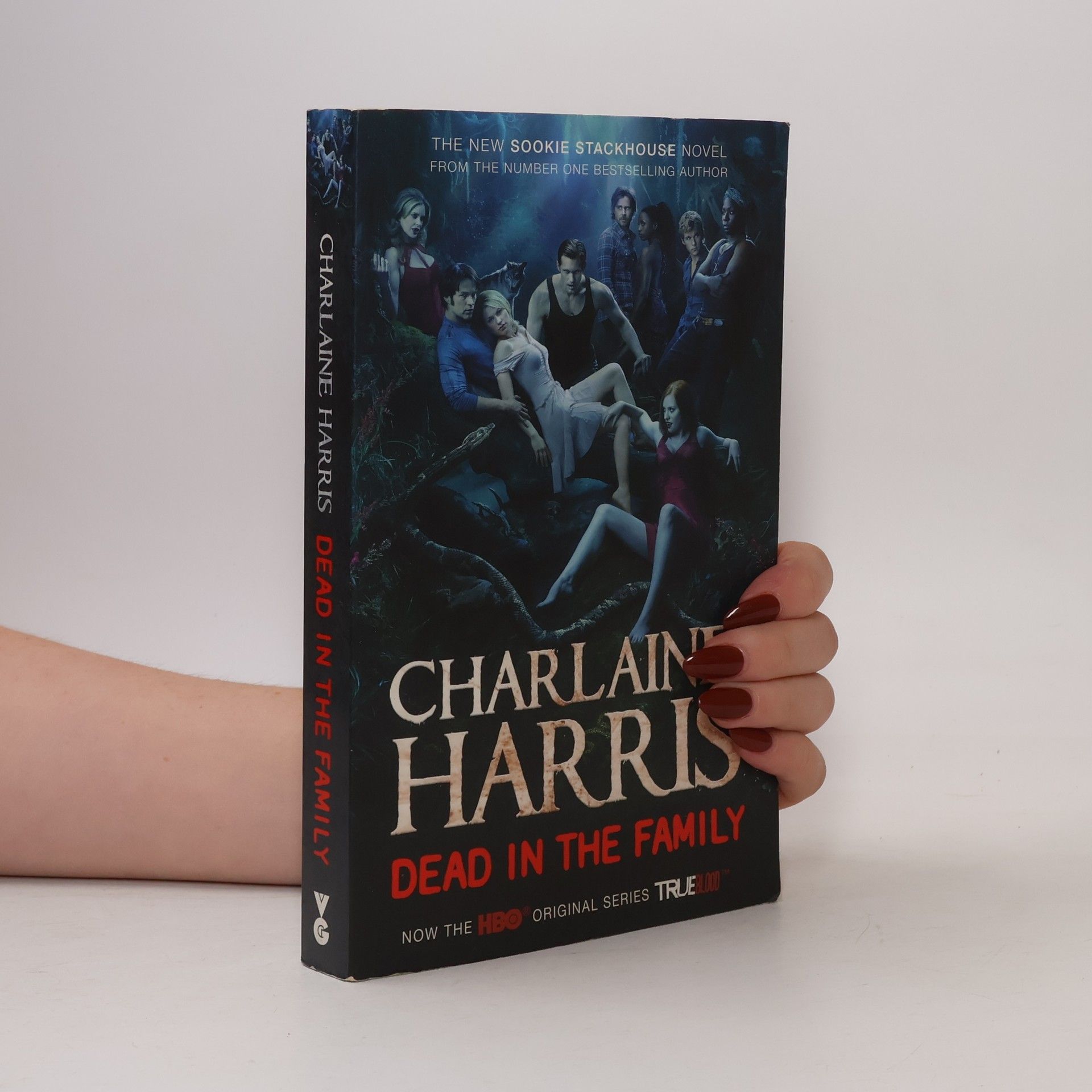 Charlaine Harris Dead in the Family
