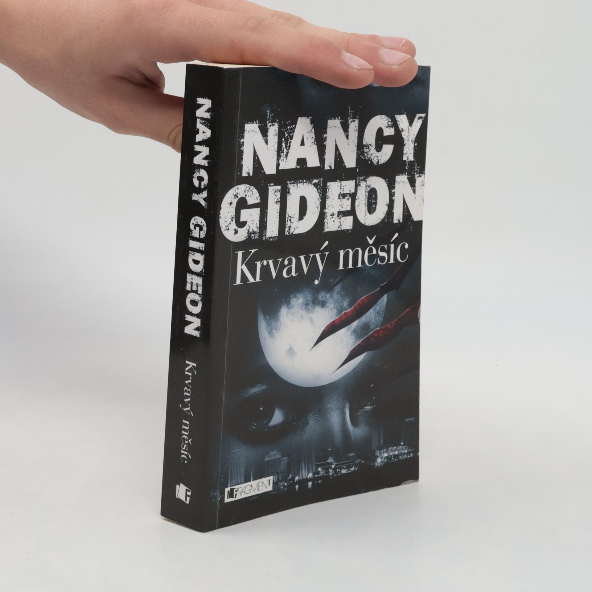 Nancy Gideon Krvavý měsíc