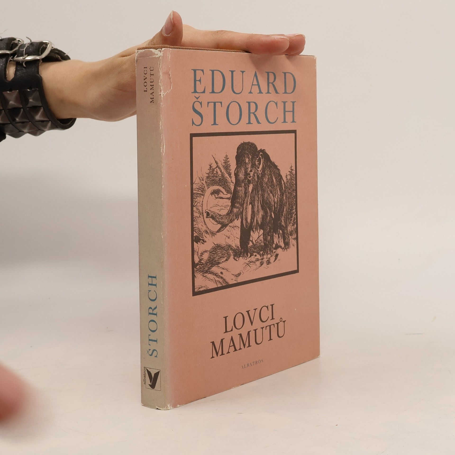 Eduard Štorch Lovci mamutů