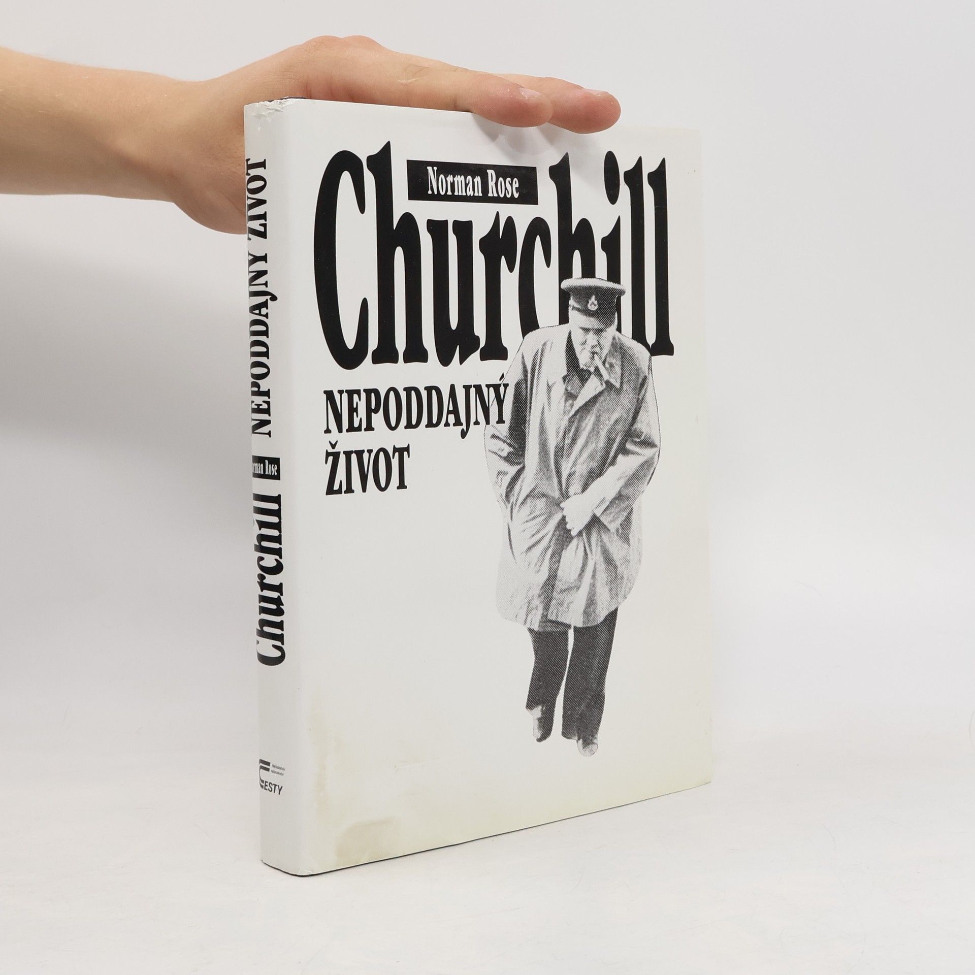Norman Rose Churchill. Nepoddajný život