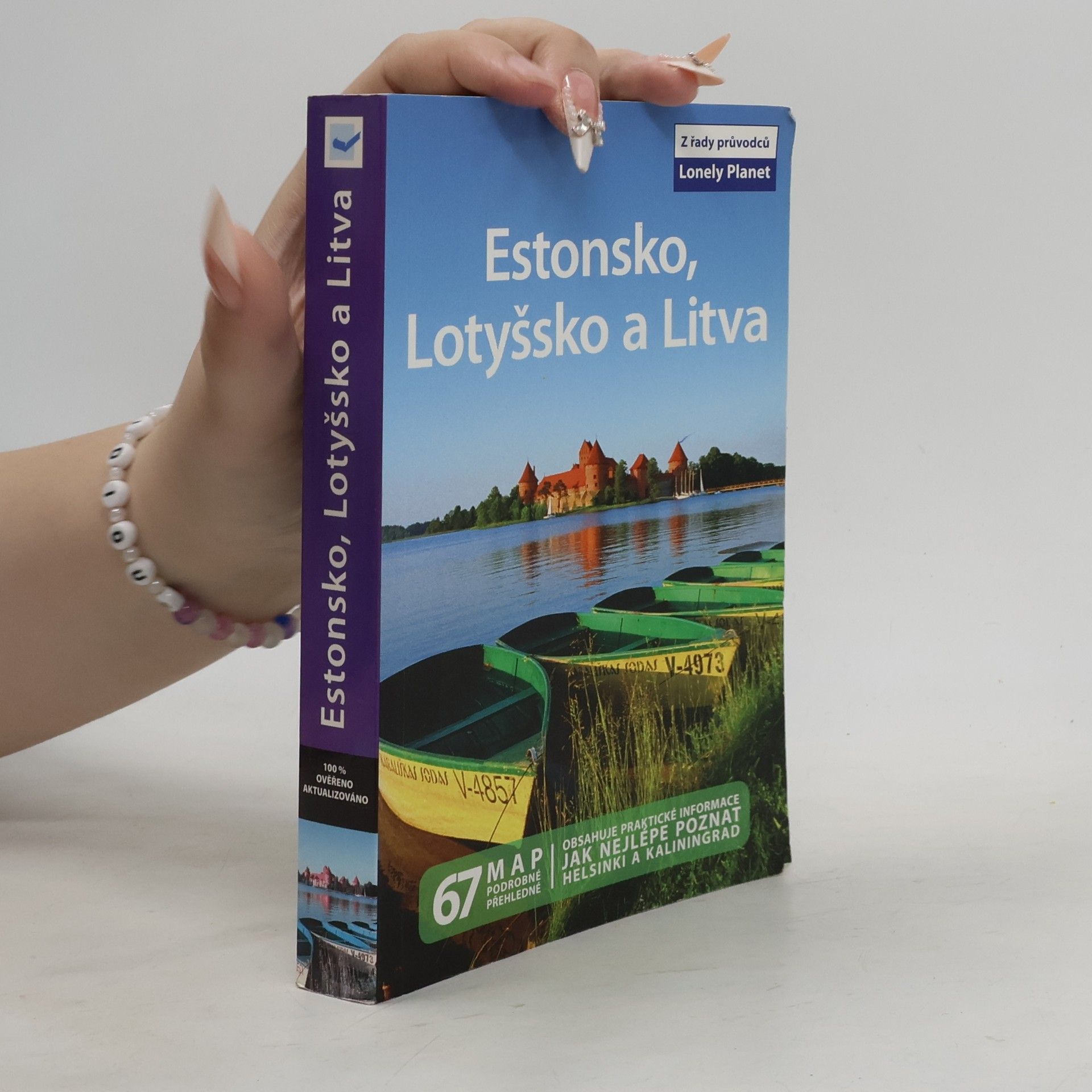 Carolyn Bain Estonsko, Lotyšsko a Litva