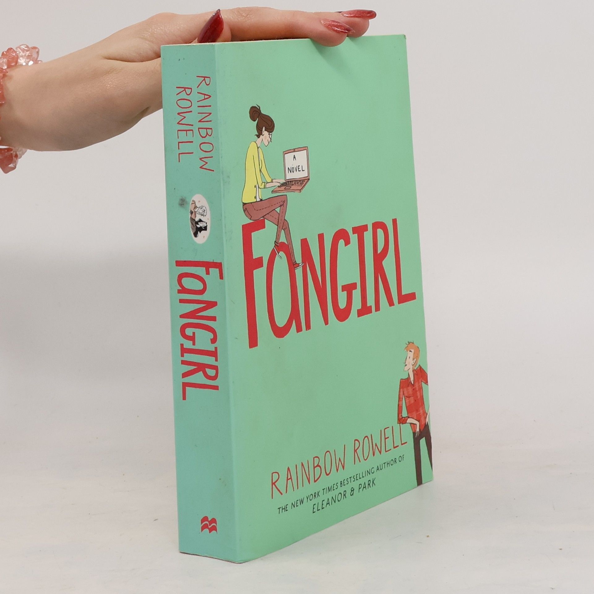Rainbow Rowell Fangirl