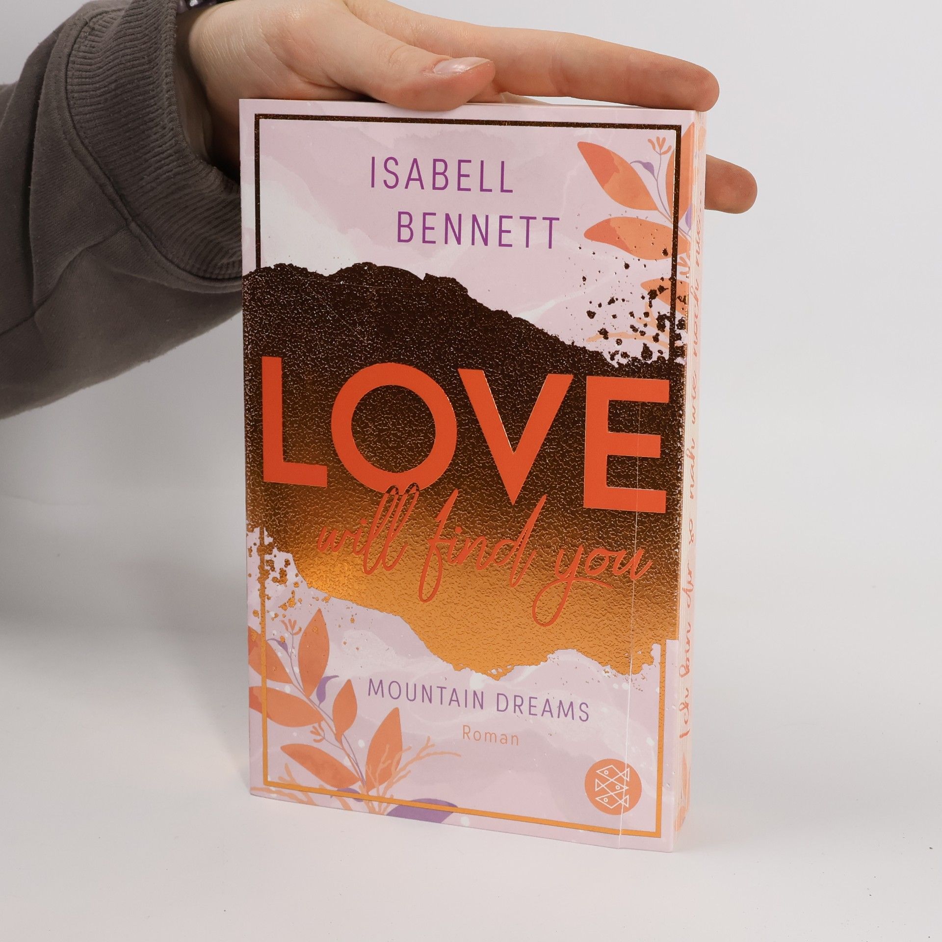 Isabell Bennett Love will find you