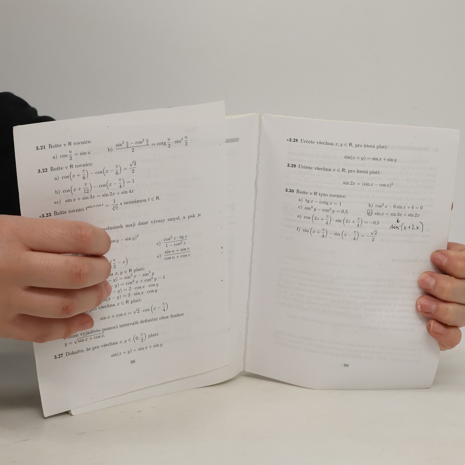 Oldřich Odvárko Matematika pro gymnázia: goniometrie