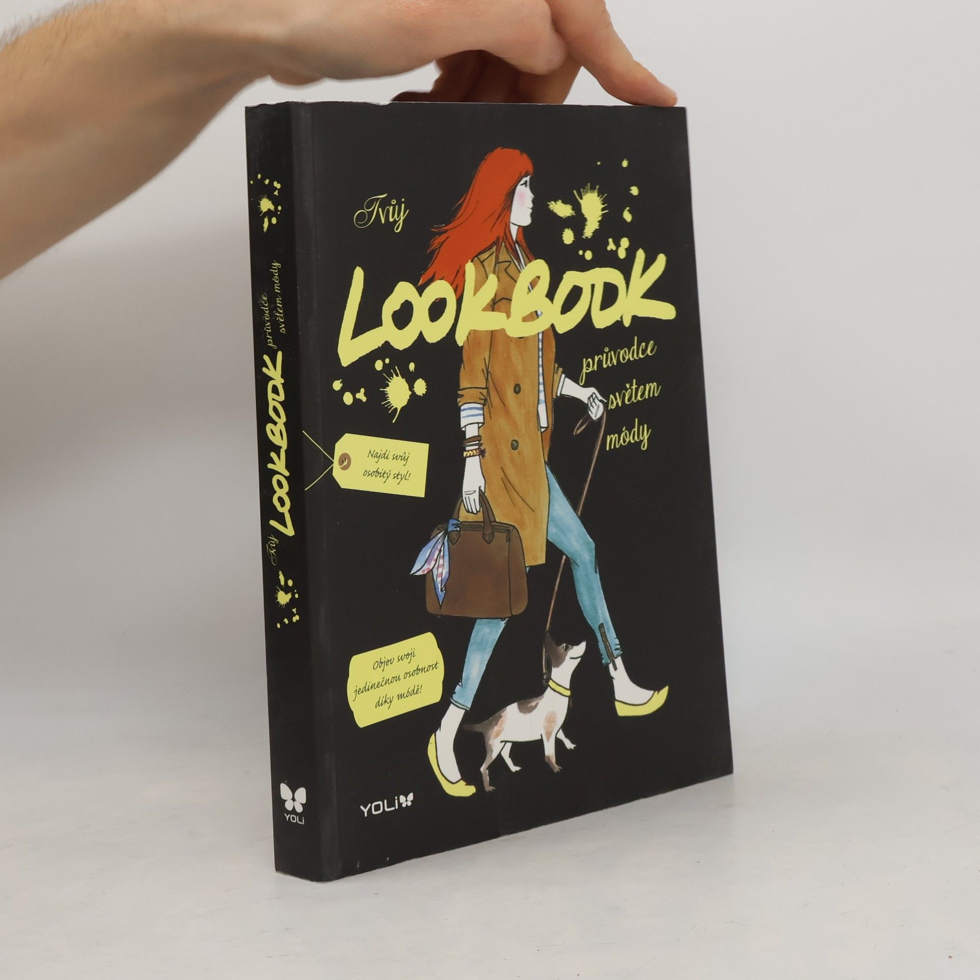 Alix de Moussac Lookbook. Tvůj průvodce světem módy