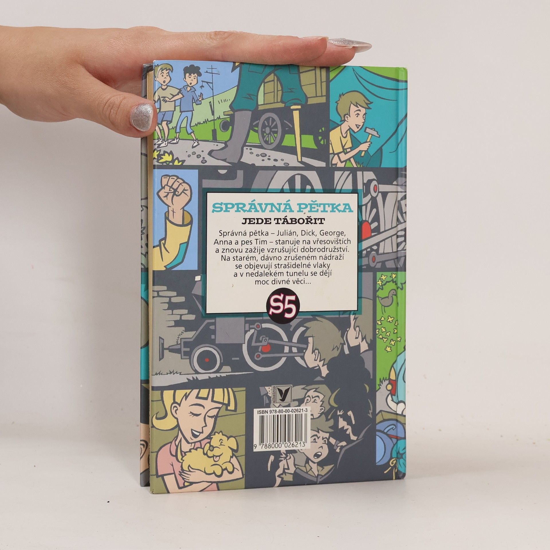 Enid Blyton Správná pětka jede tábořit