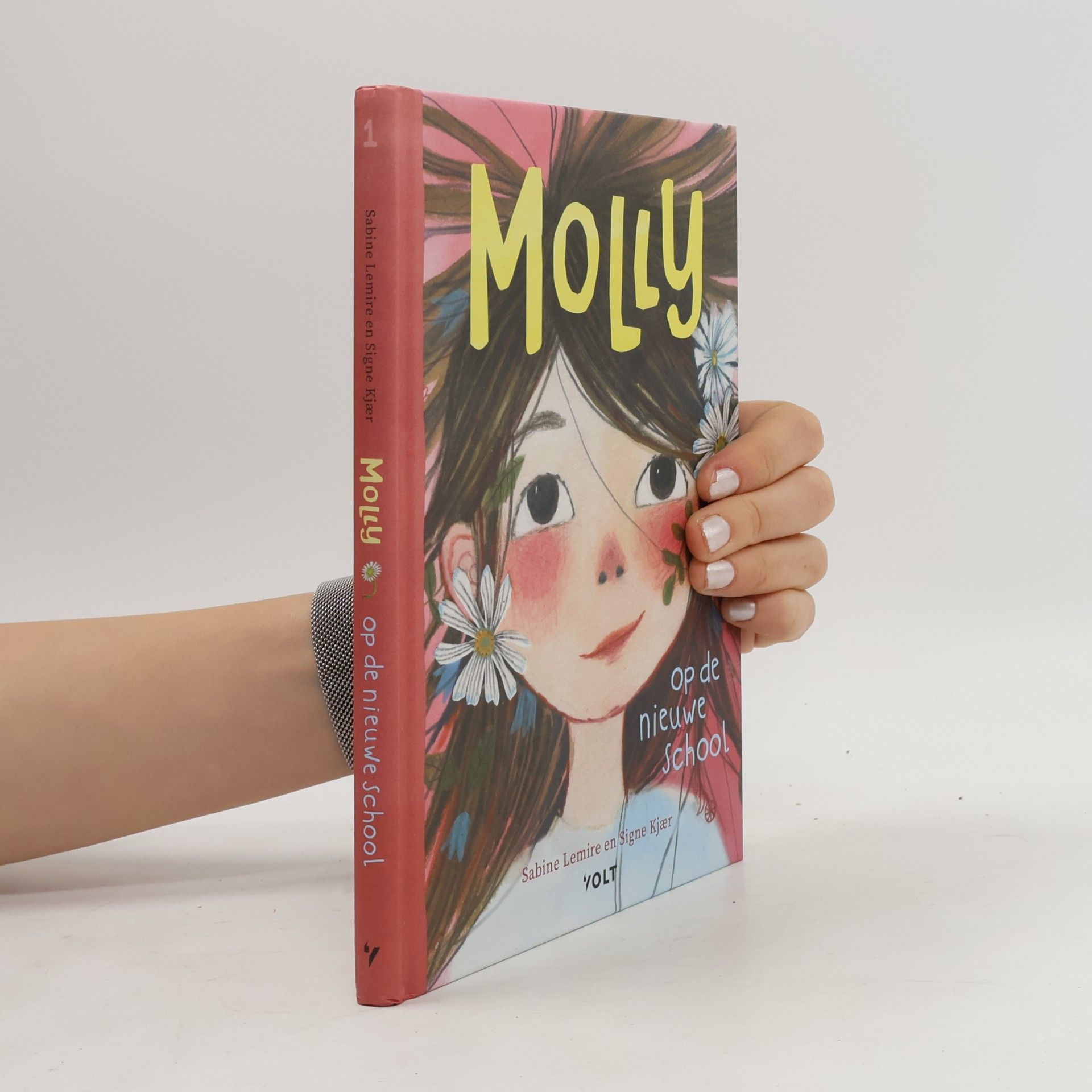 Signe Kjær Molly op de nieuwe school
