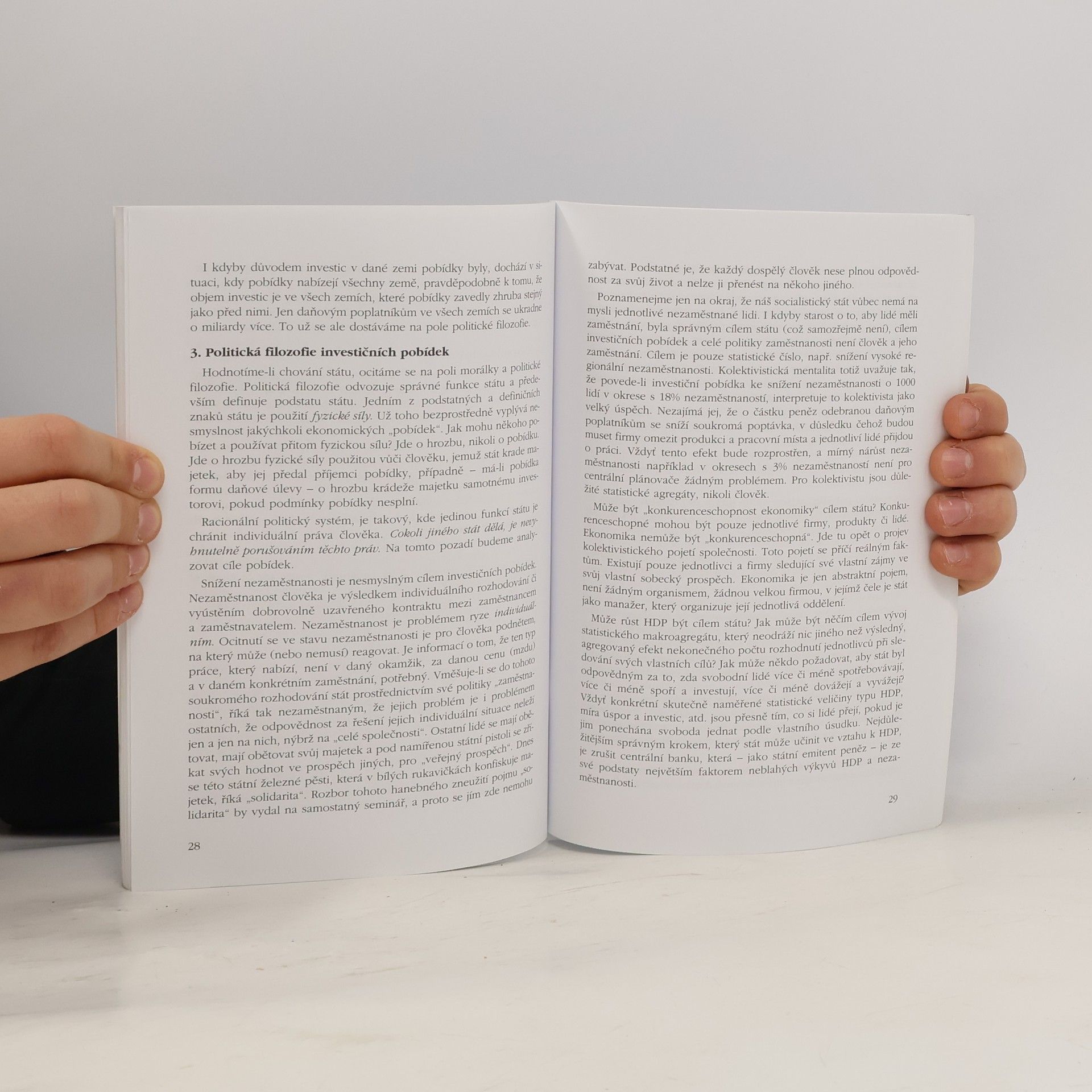 Kolektiv autorů Ekonomika, právo a politika