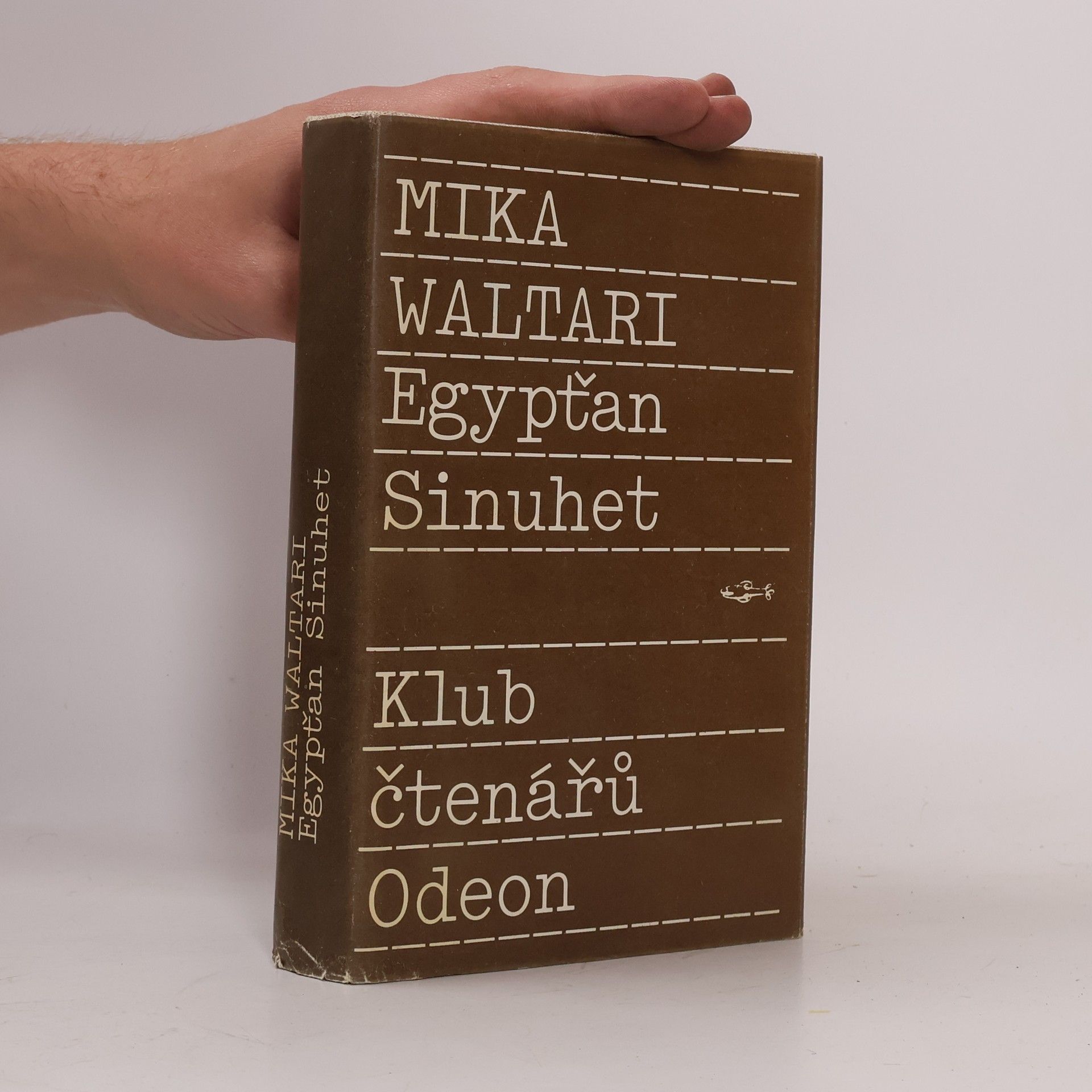 Mika Waltari Egypťan Sinuhet