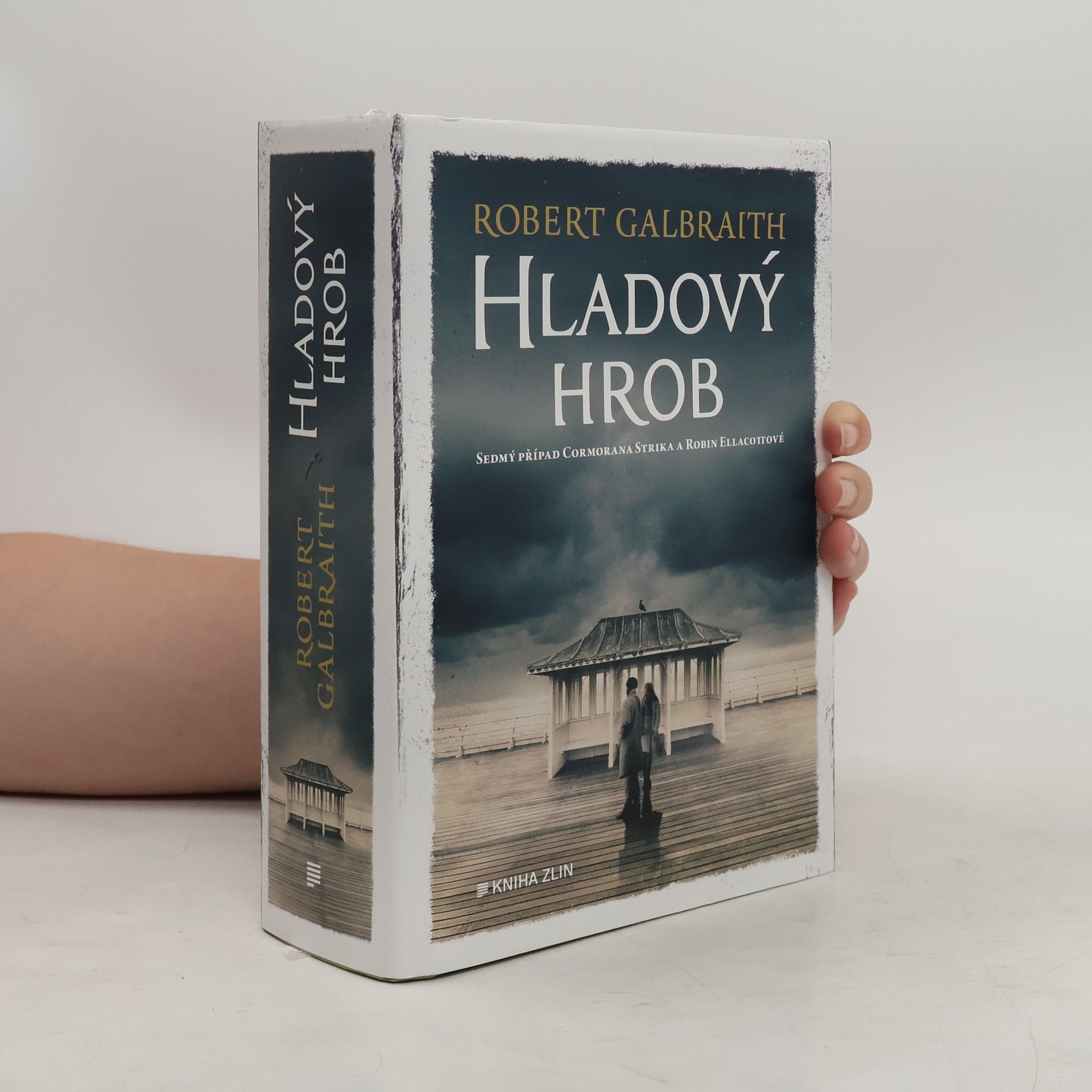 J. K. Rowling Hladový hrob