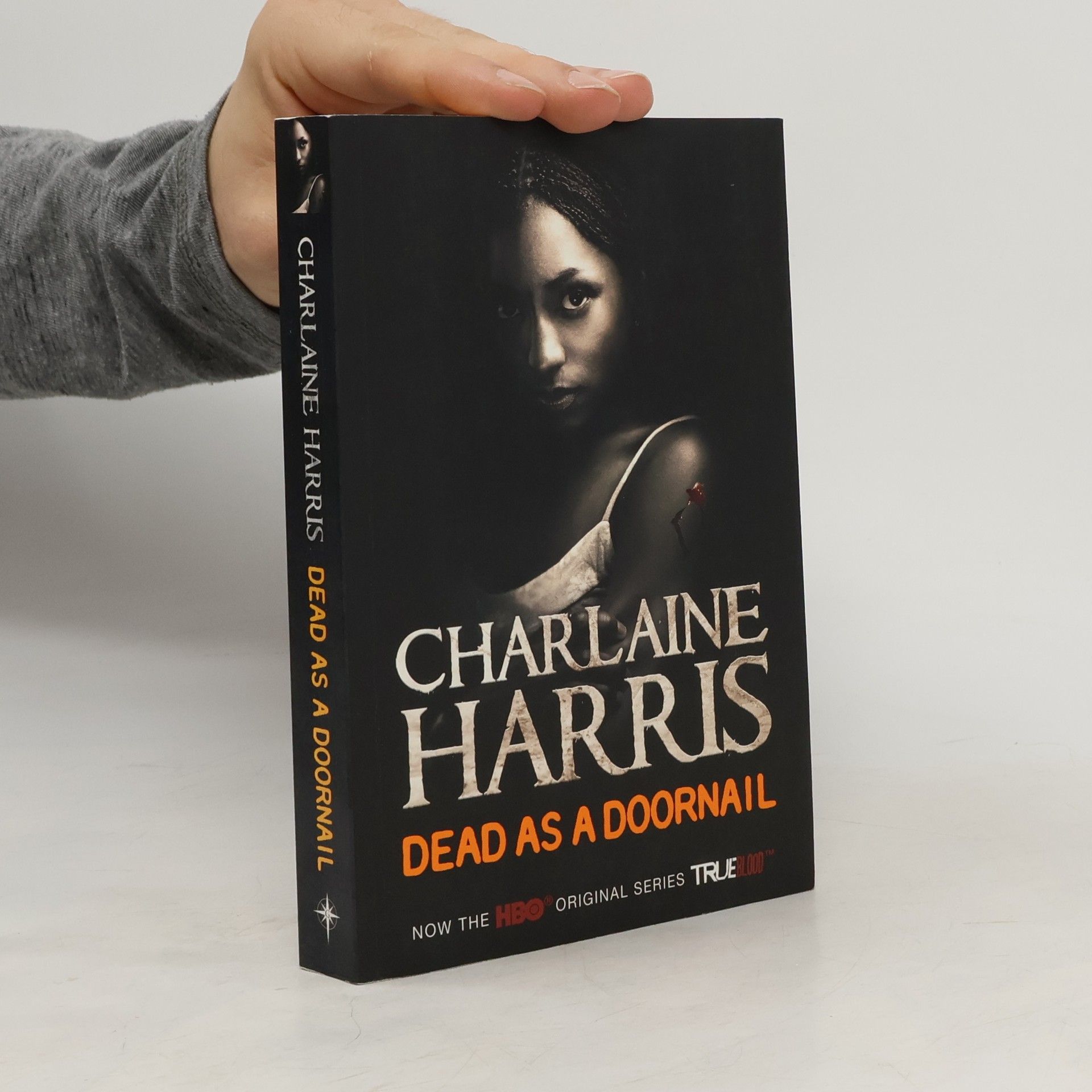 Charlaine Harris Dead as a Doornail