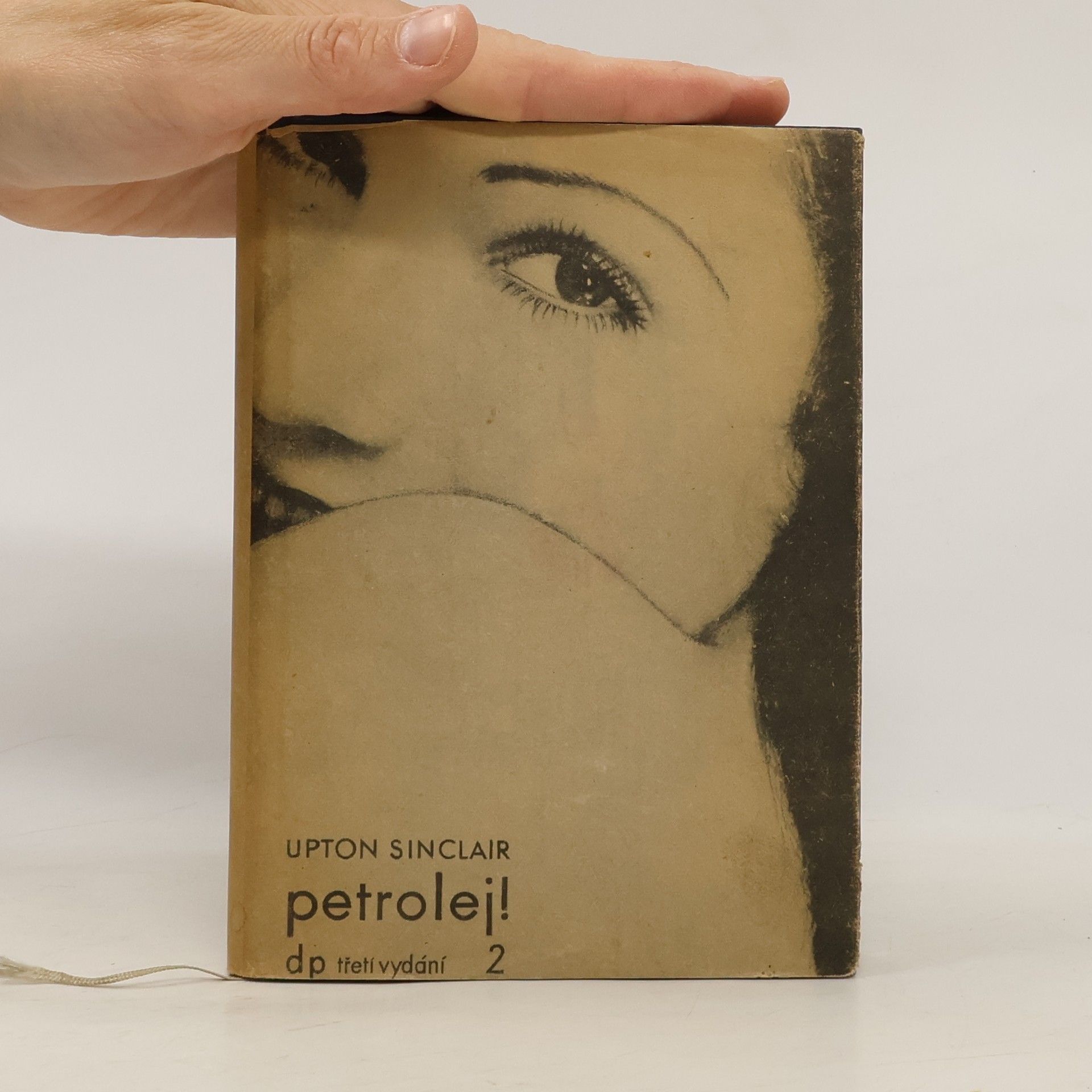 Upton Sinclair Petrolej! II