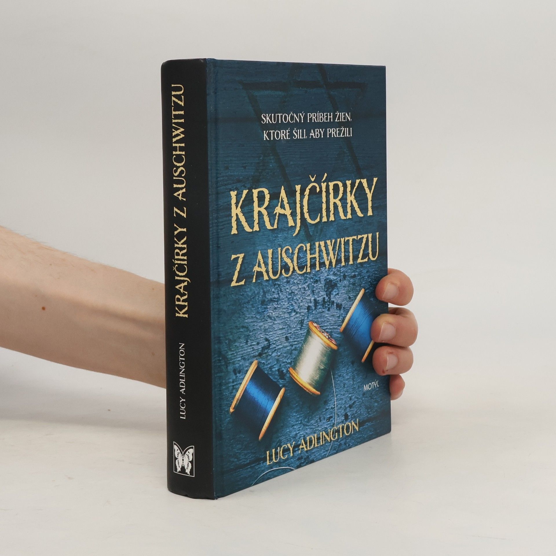 Lucy Adlington Krajčírky z Auschwitzu