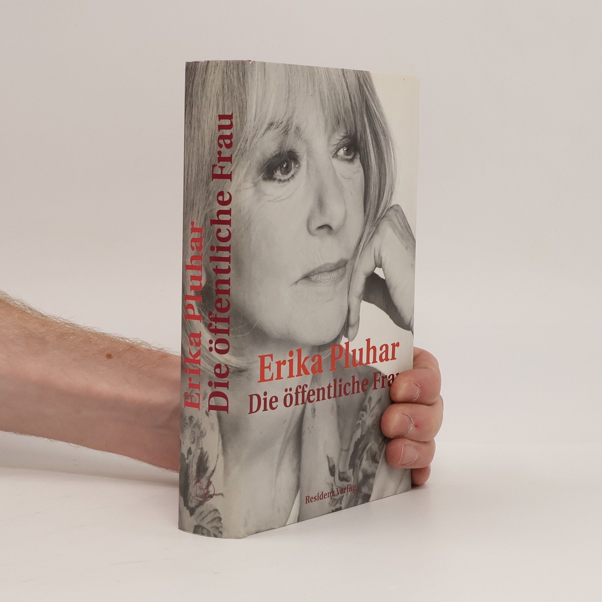 Erika Pluhar Die öffentliche Frau : eine Rückschau