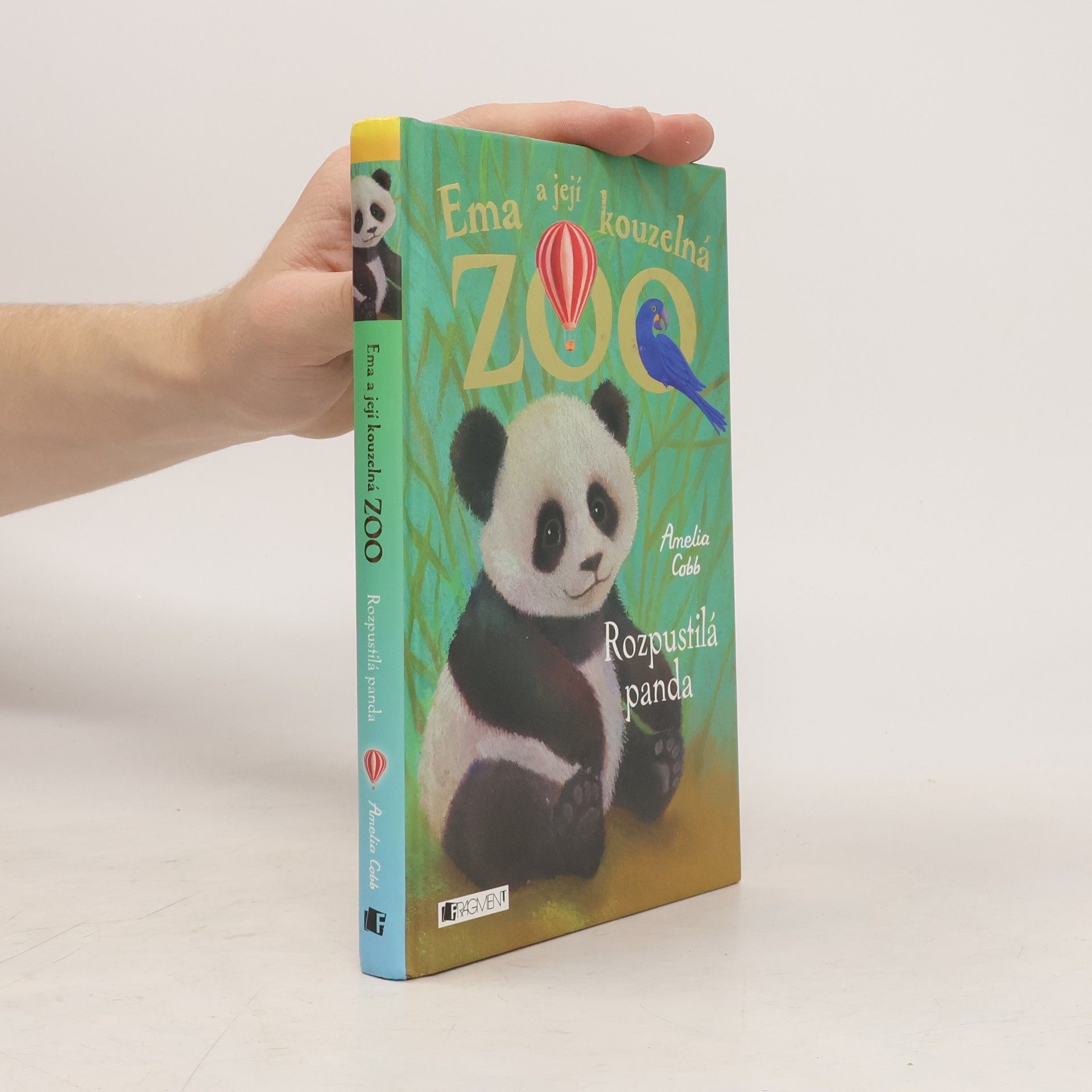 Amelia Cobb Ema a její kouzelná zoo. Rozpustilá panda