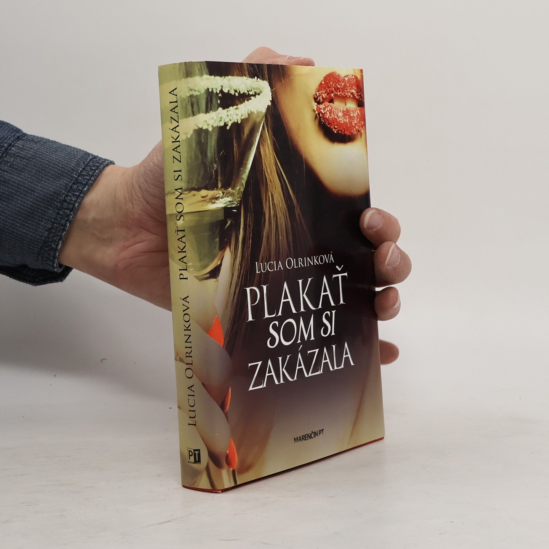Lucia Olrinková Plakať som si zakázala