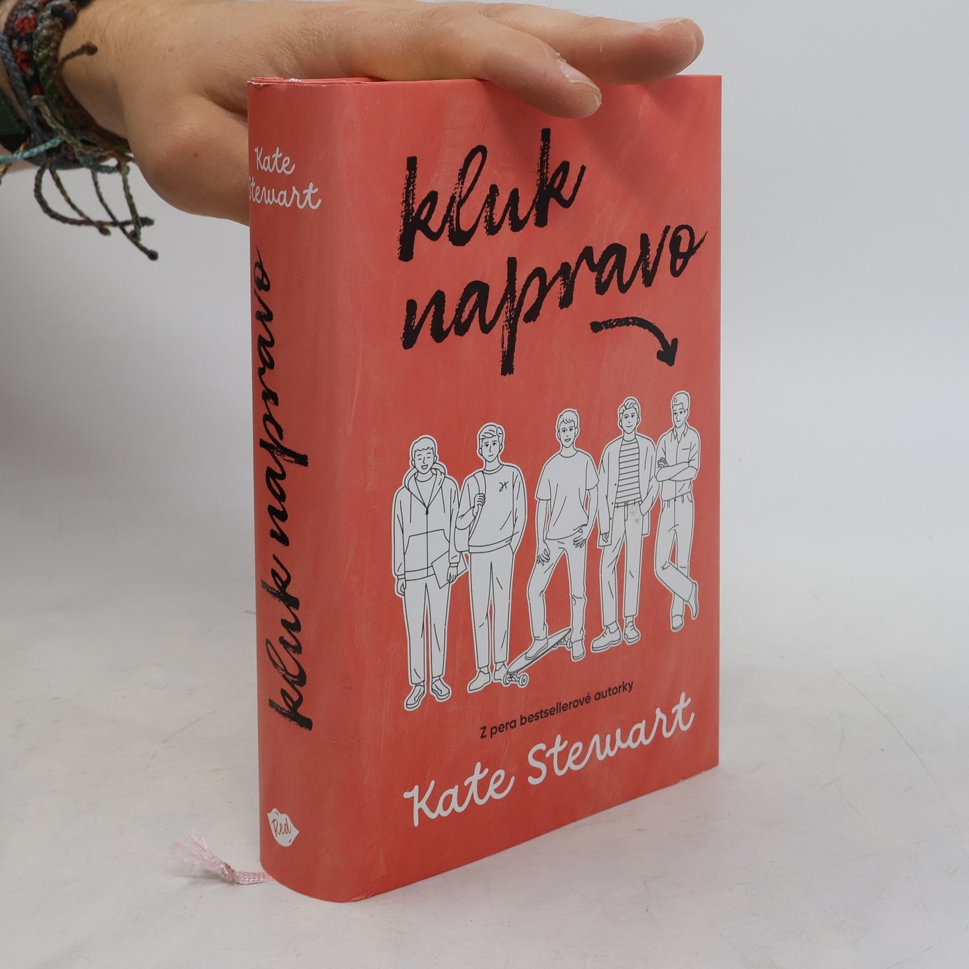 Kate Stewart Kluk napravo