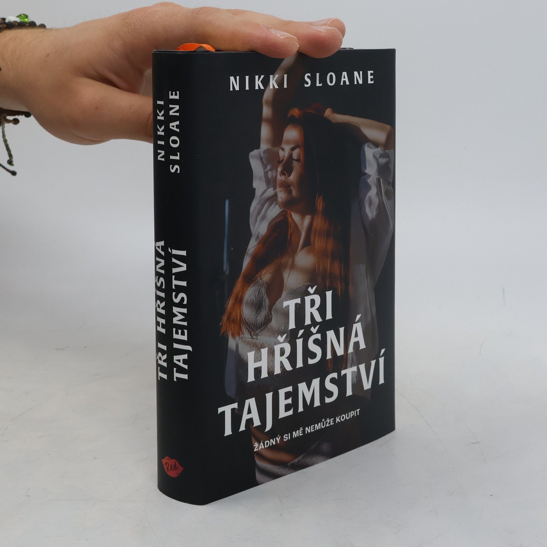 Nikki Sloane Tři hříšná tajemství