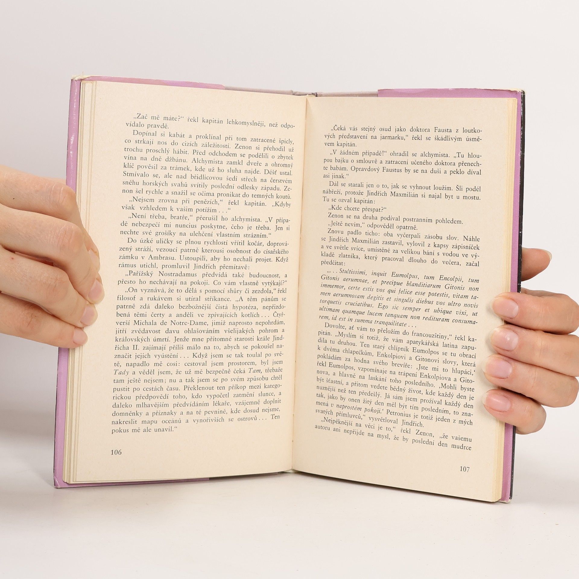 Marguerite Yourcenarová Kámen mudrců
