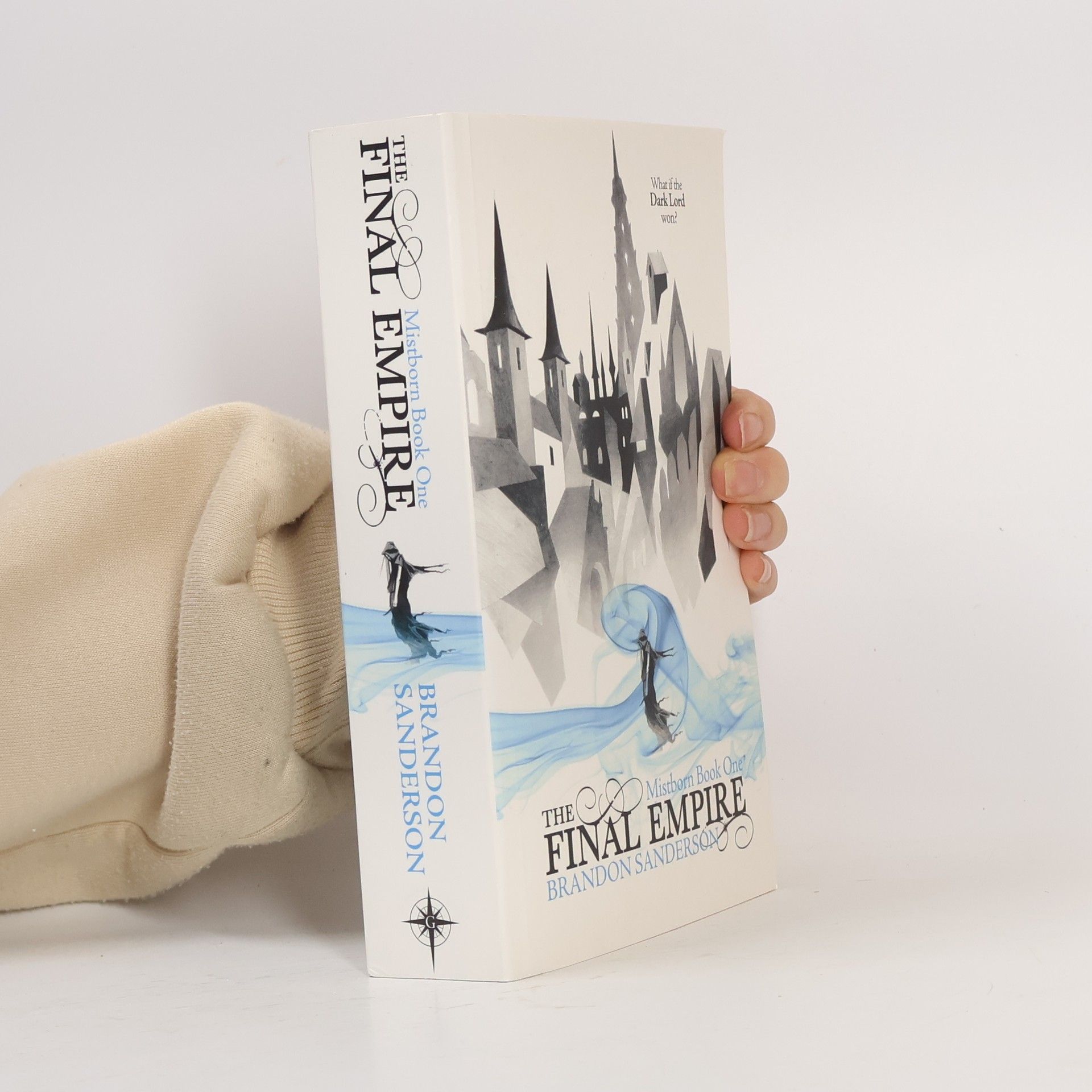 Brandon Sanderson The final empire : Mistborn book one