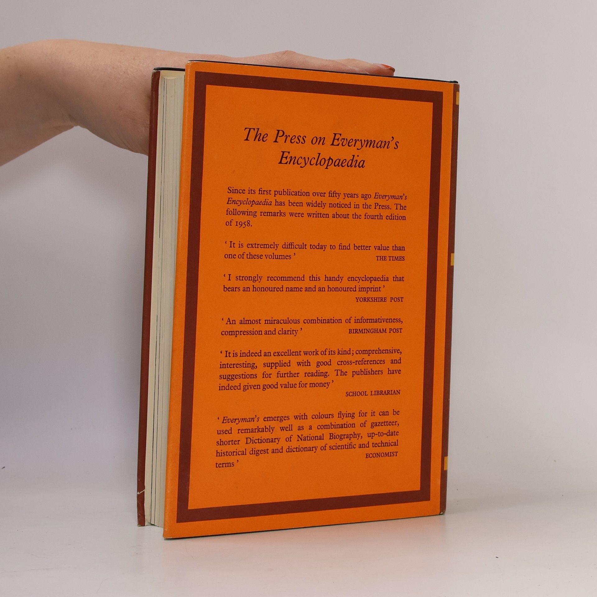 Kolektiv autorů Everyman's Encyclopaedia 3