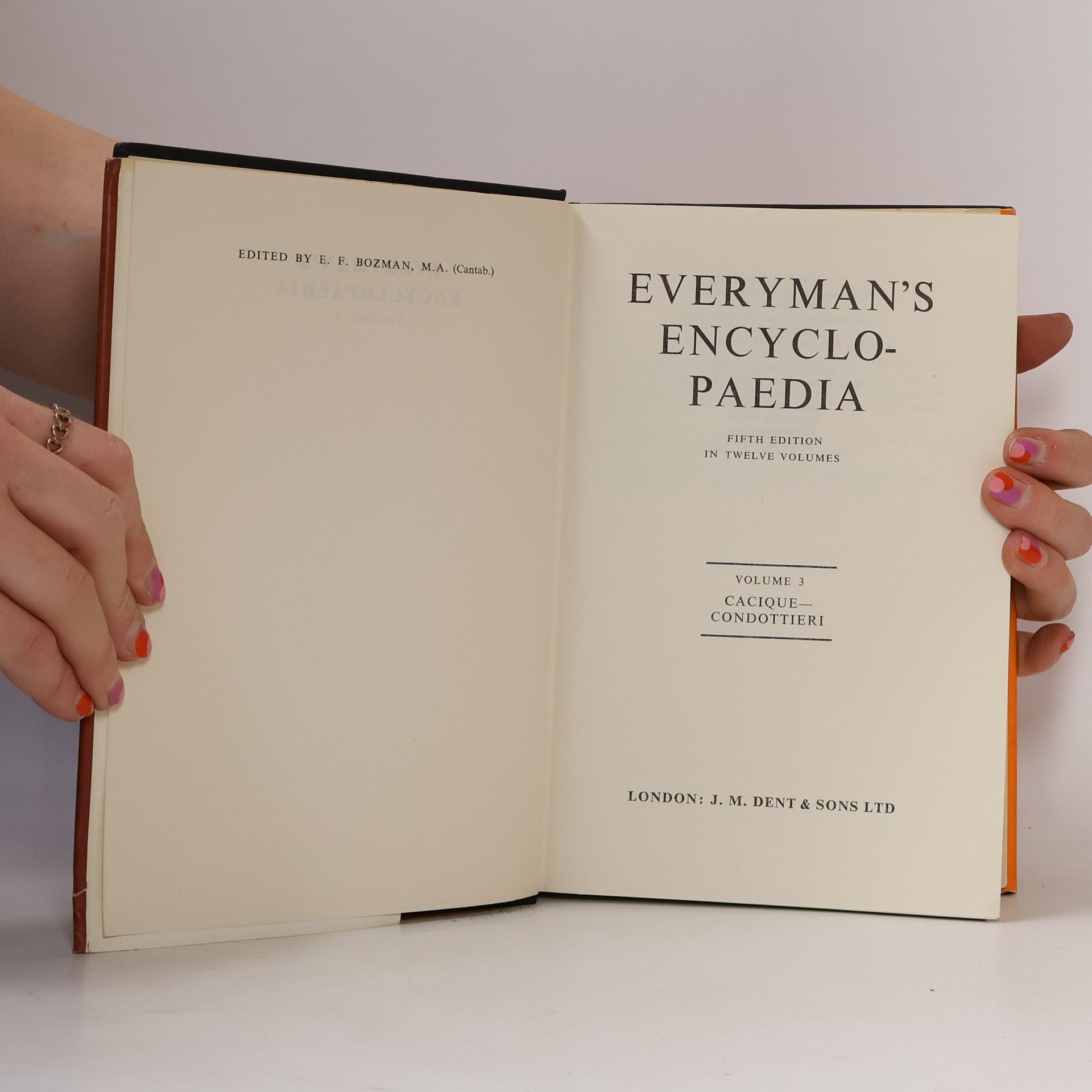 Kolektiv autorů Everyman's Encyclopaedia 3
