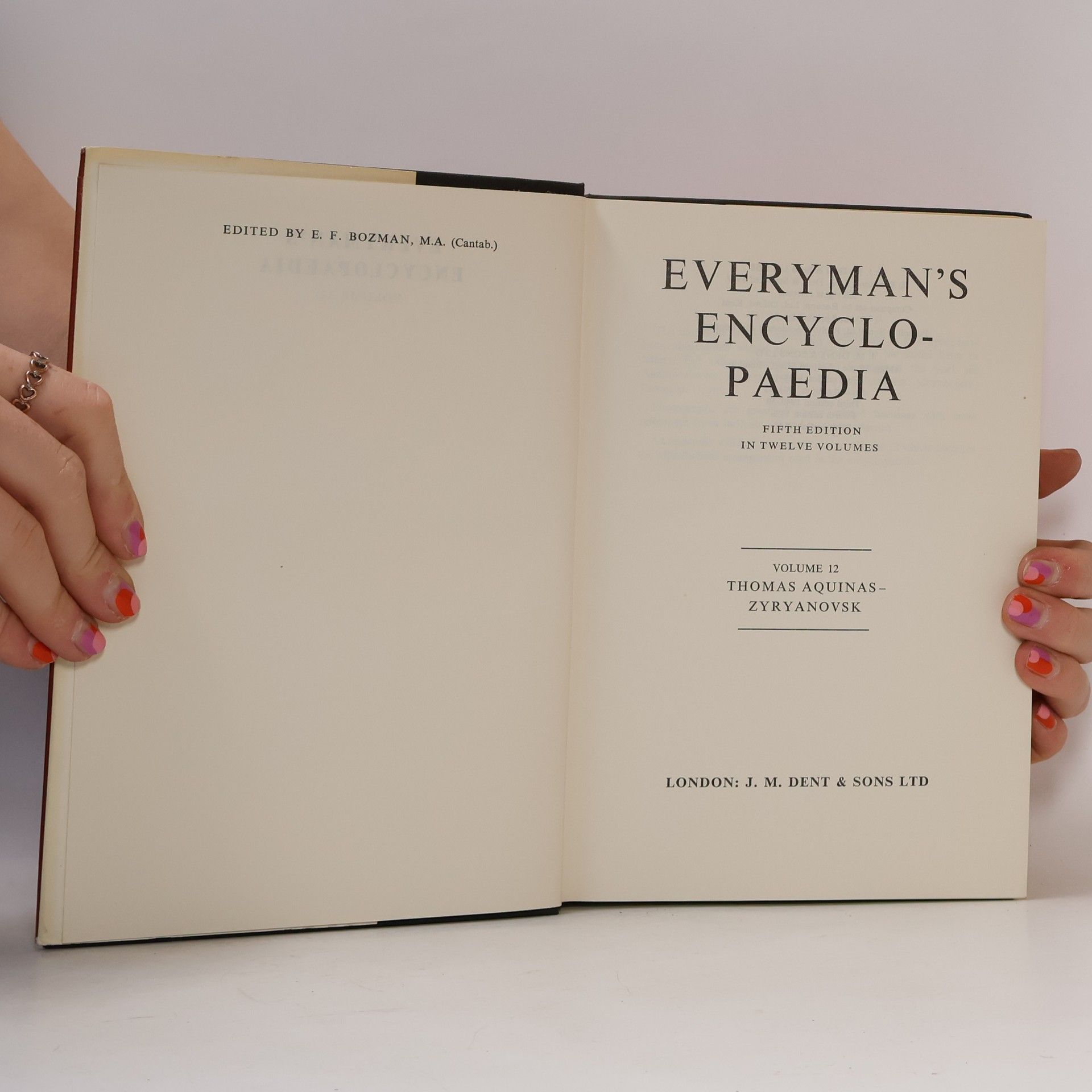 Kolektiv autorů Everyman's Encyclopaedia 12