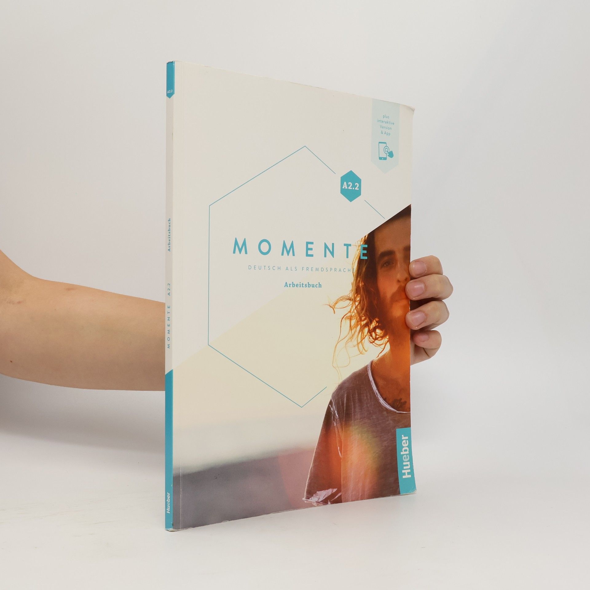 Isabel Buchwald-Wargenau Momente A2.2. Arbeitsbuch plus interaktive Version
