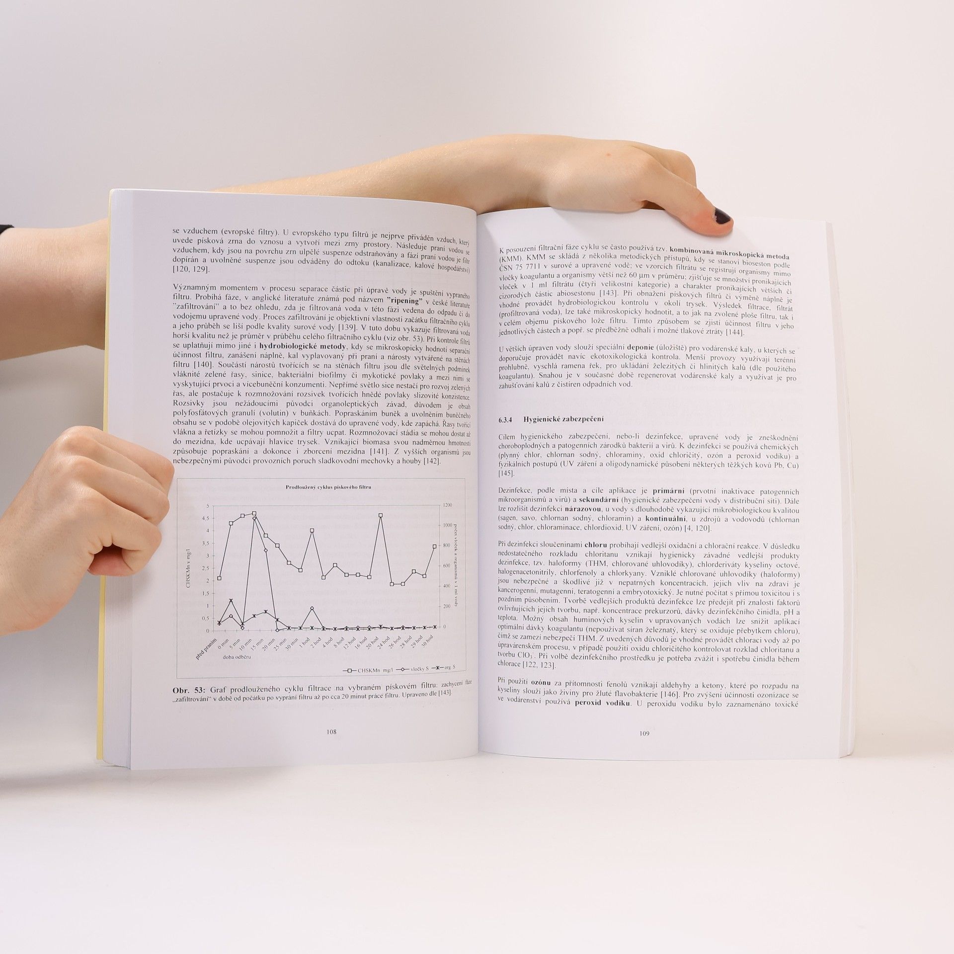 Jana Říhová Ambrožová Aplikovaná a technická hydrobiologie