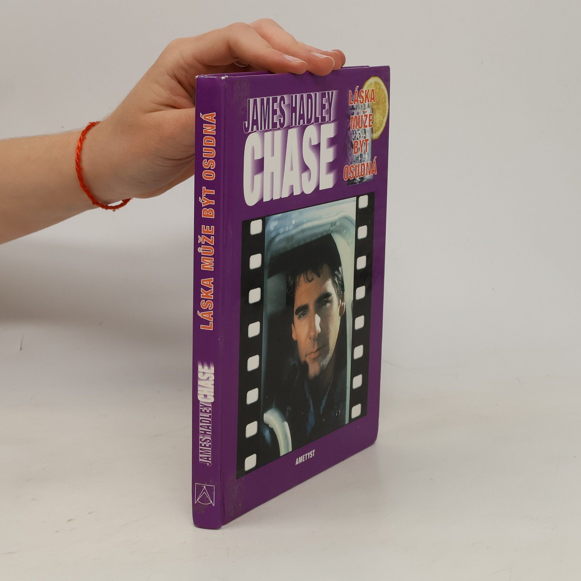 James Hadley Chase Láska může být osudná