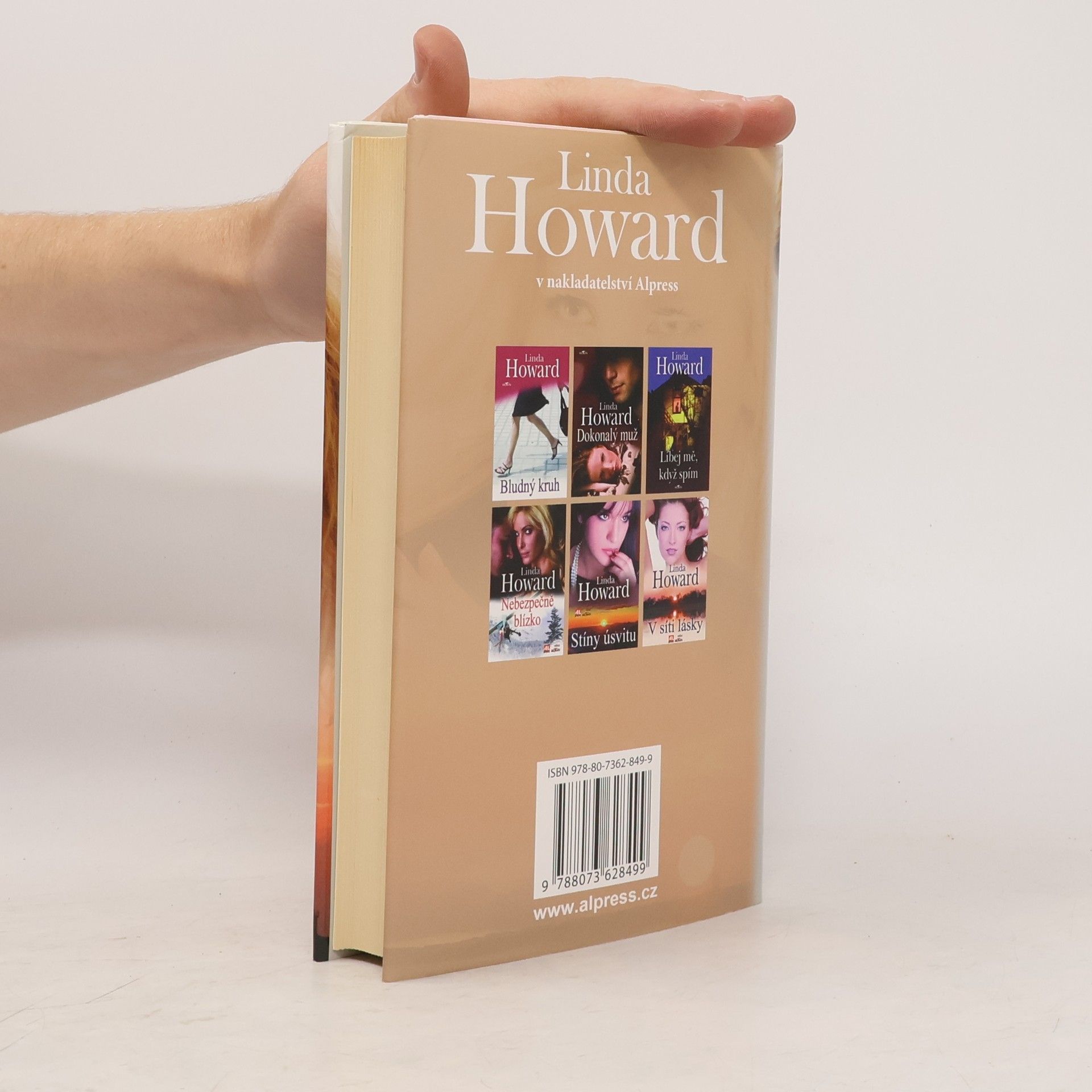 Linda Howington S. Ani peklo, ani ráj