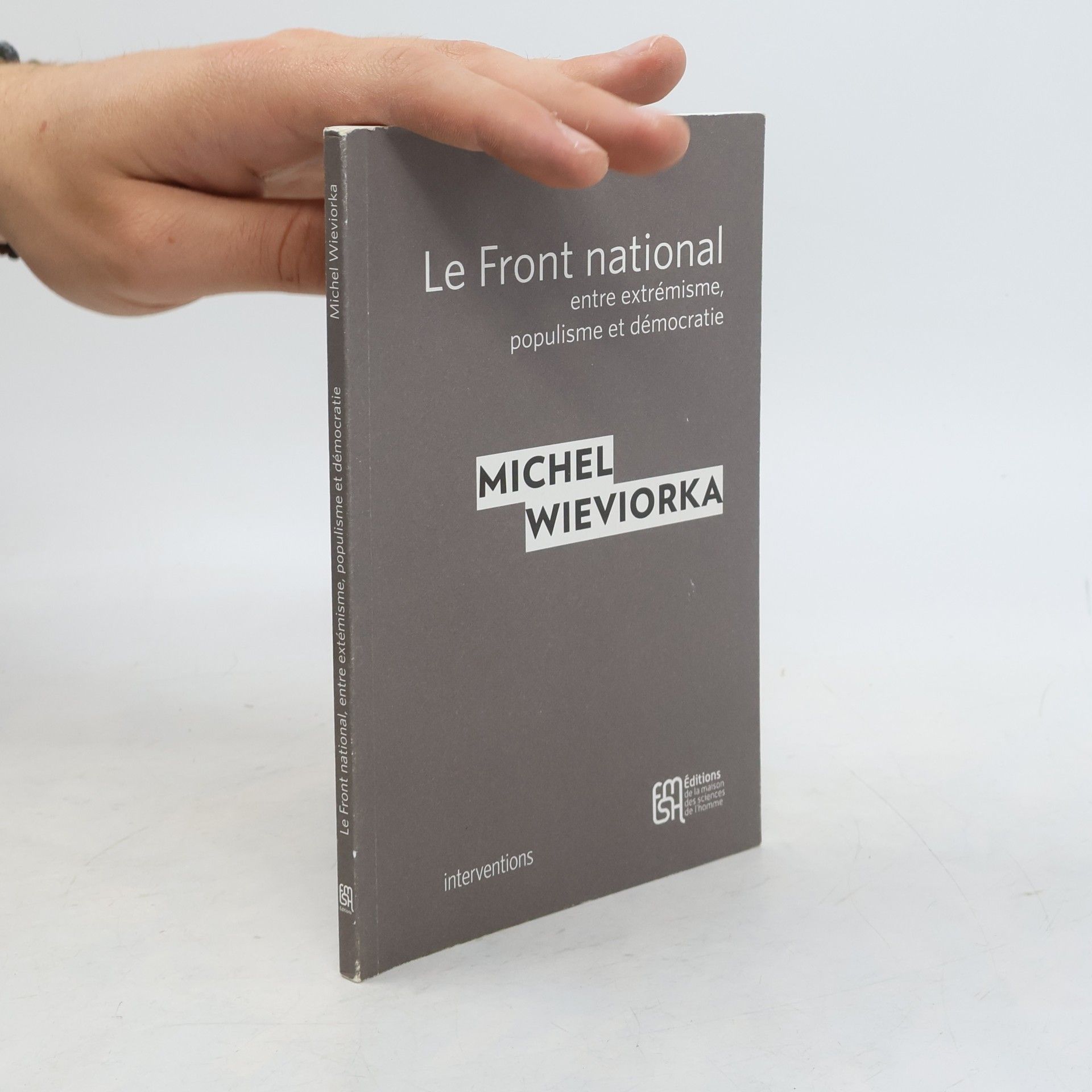Le Front national, entre extrémisme, populisme et démocratie