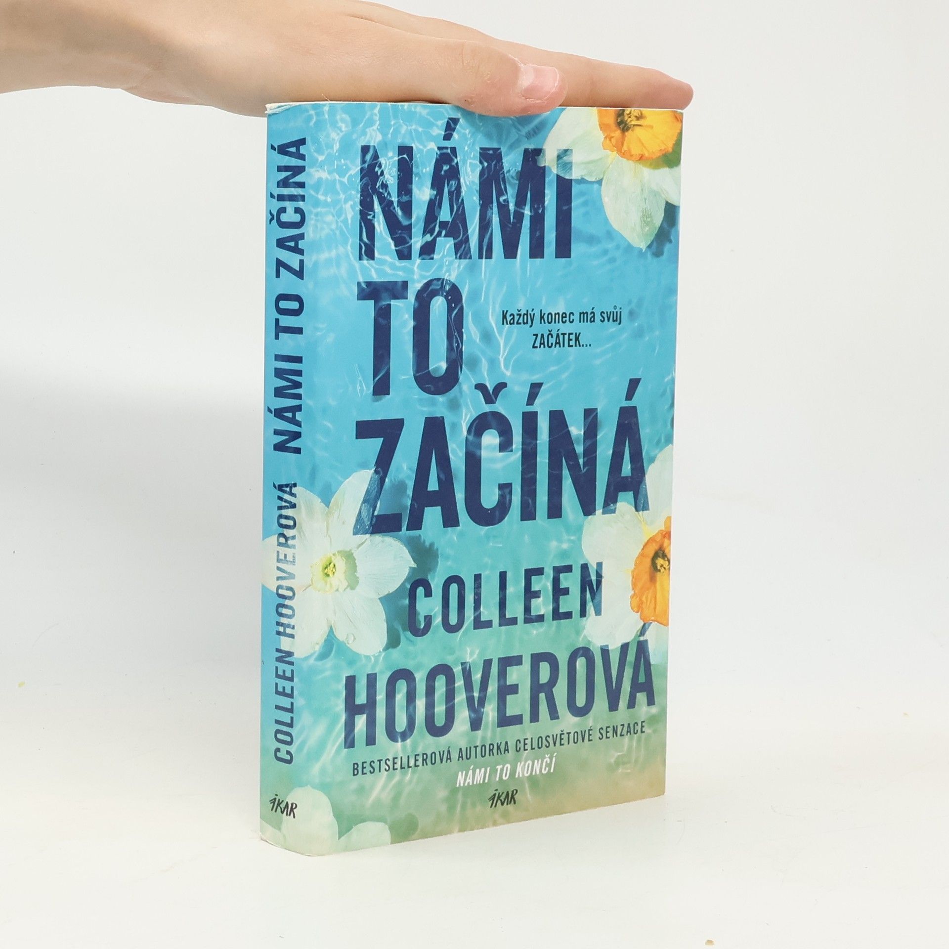 Colleen Hooverová Námi to začíná
