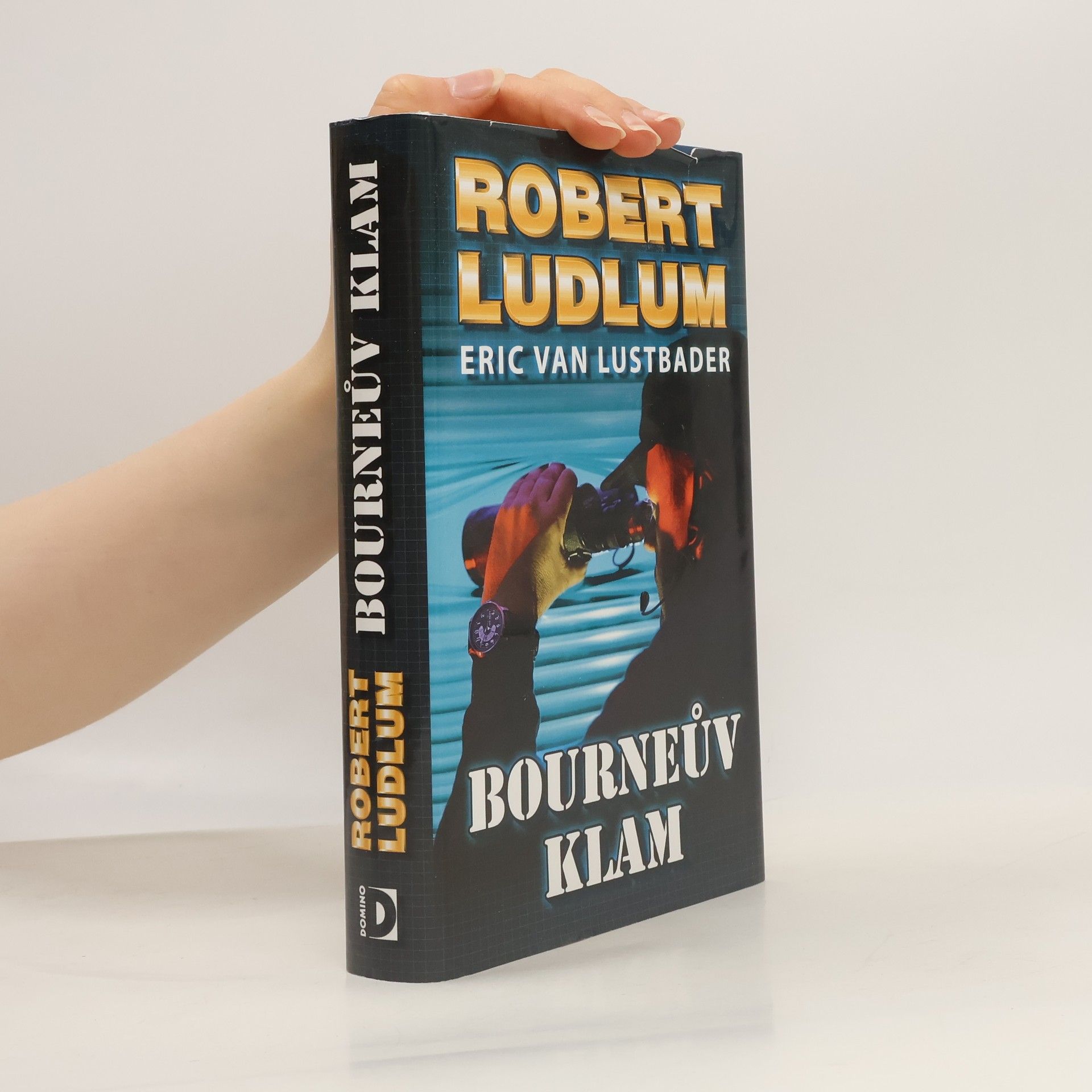 Robert Ludlum Bourneův klam