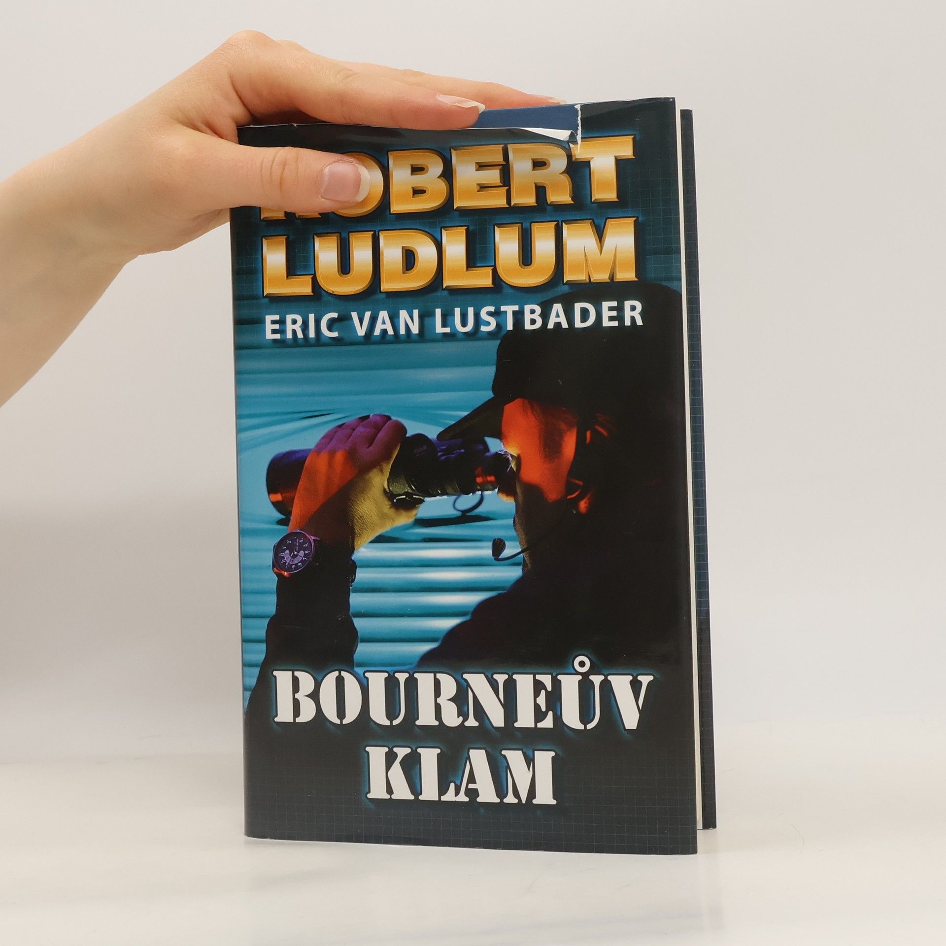 Robert Ludlum Bourneův klam