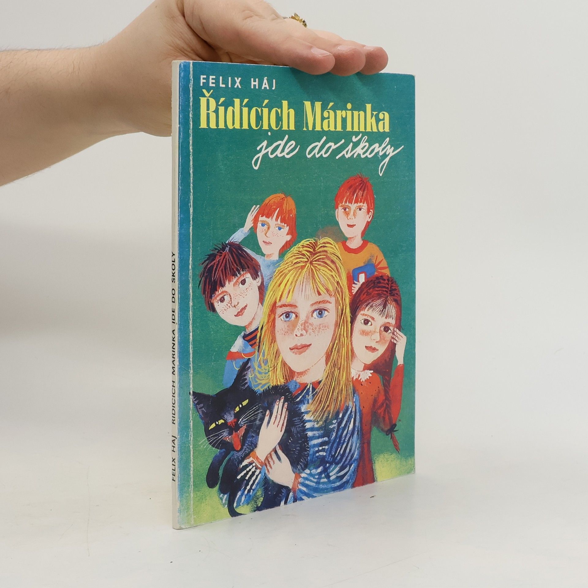 Felix Háj Řídících Márinka jde do školy