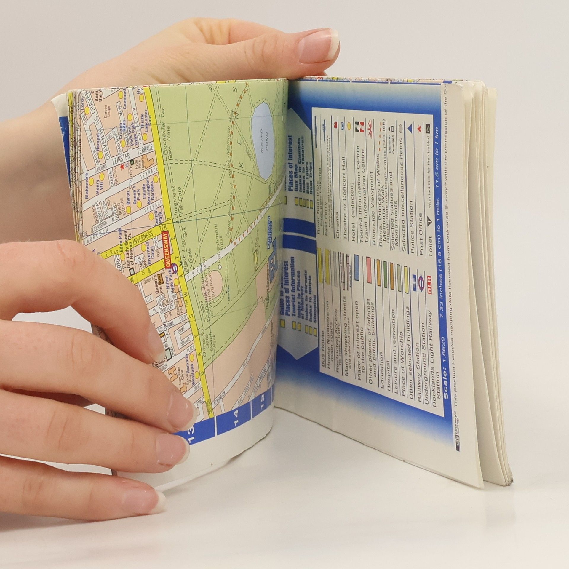 Geographer's A to Z Company A-Z London Big Wheel Tourists Map and Guide