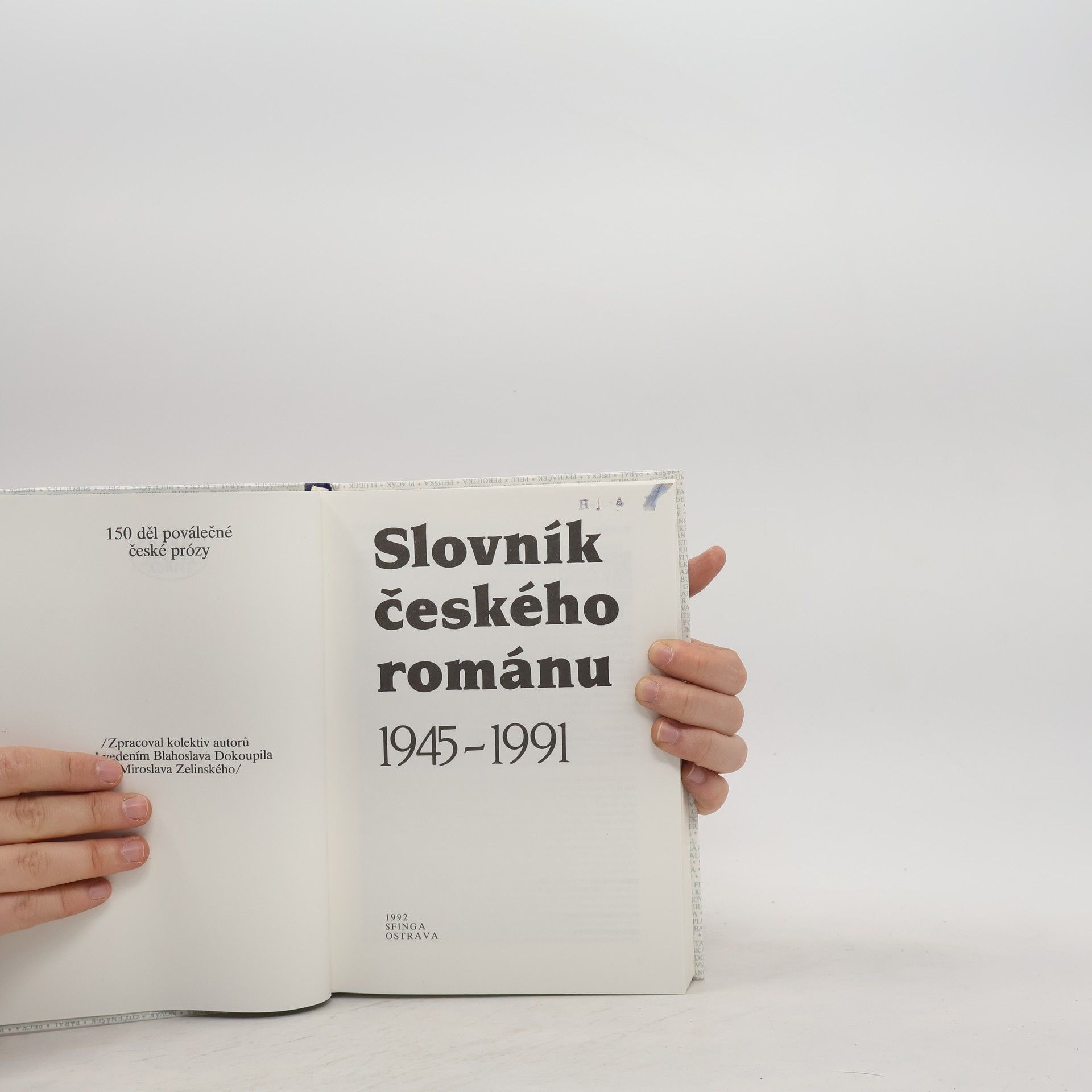 Milan Suchomel Slovník českého románu 1945-1991