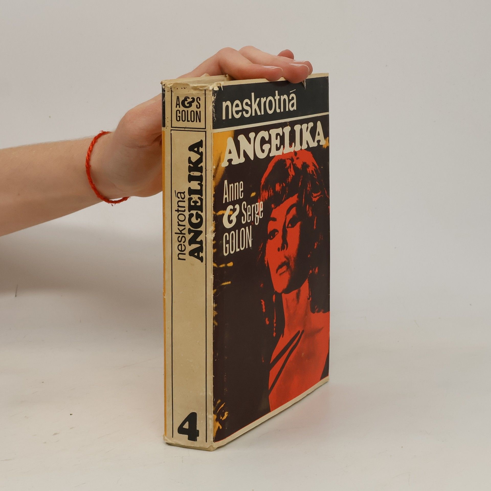 Anne Golon Neskrotná Angelika