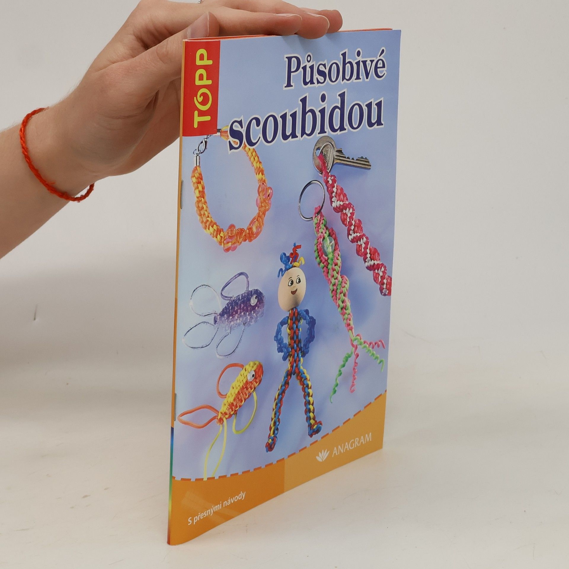 Působivé scoubidou