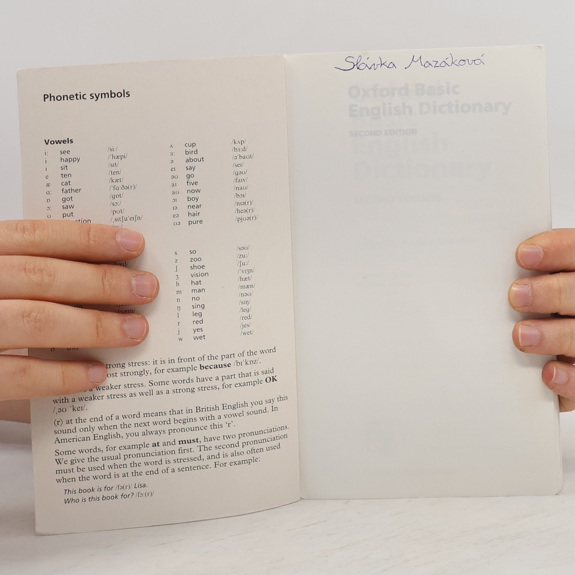Angela Crawley Oxford basic English dictionary