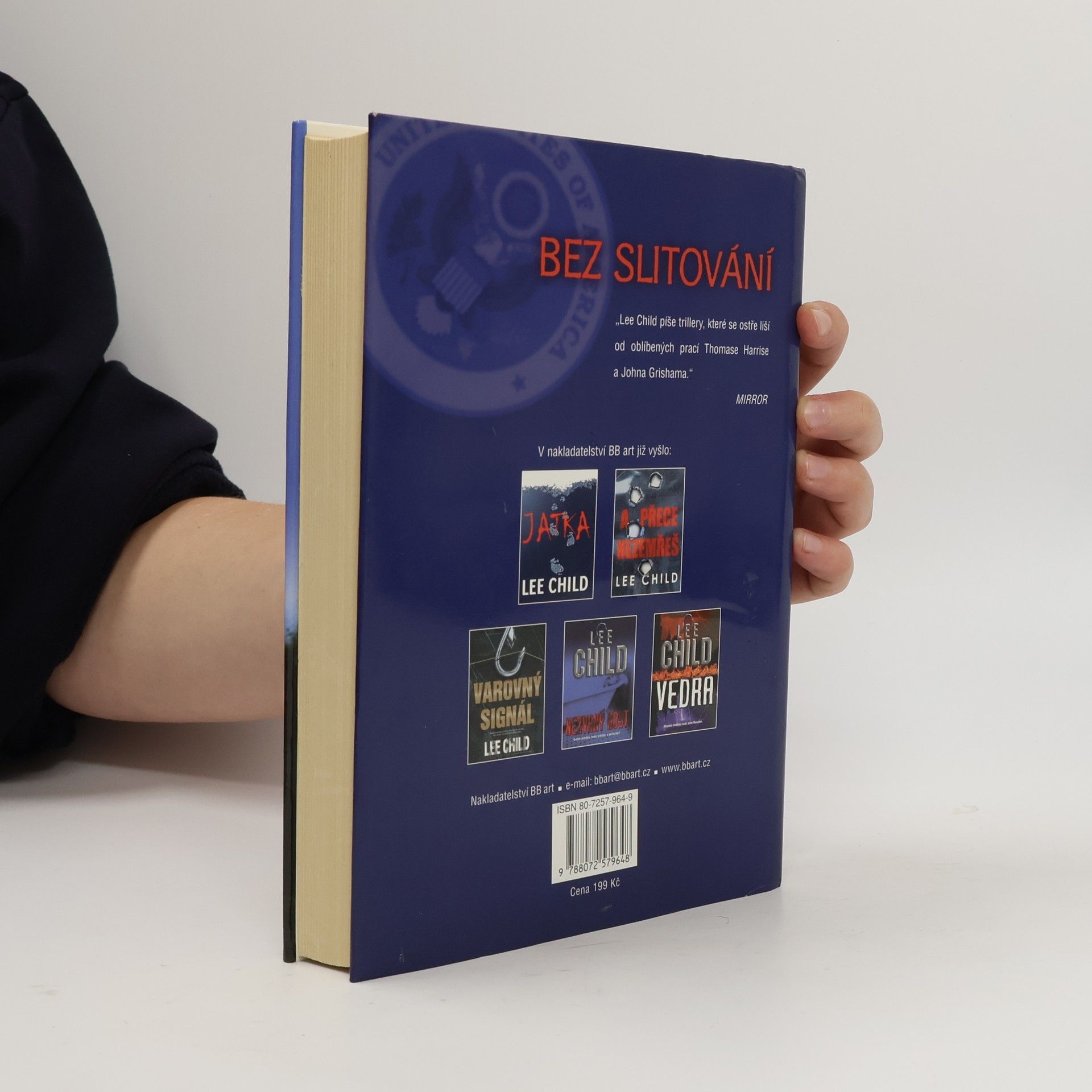 Lee Child Bez slitování
