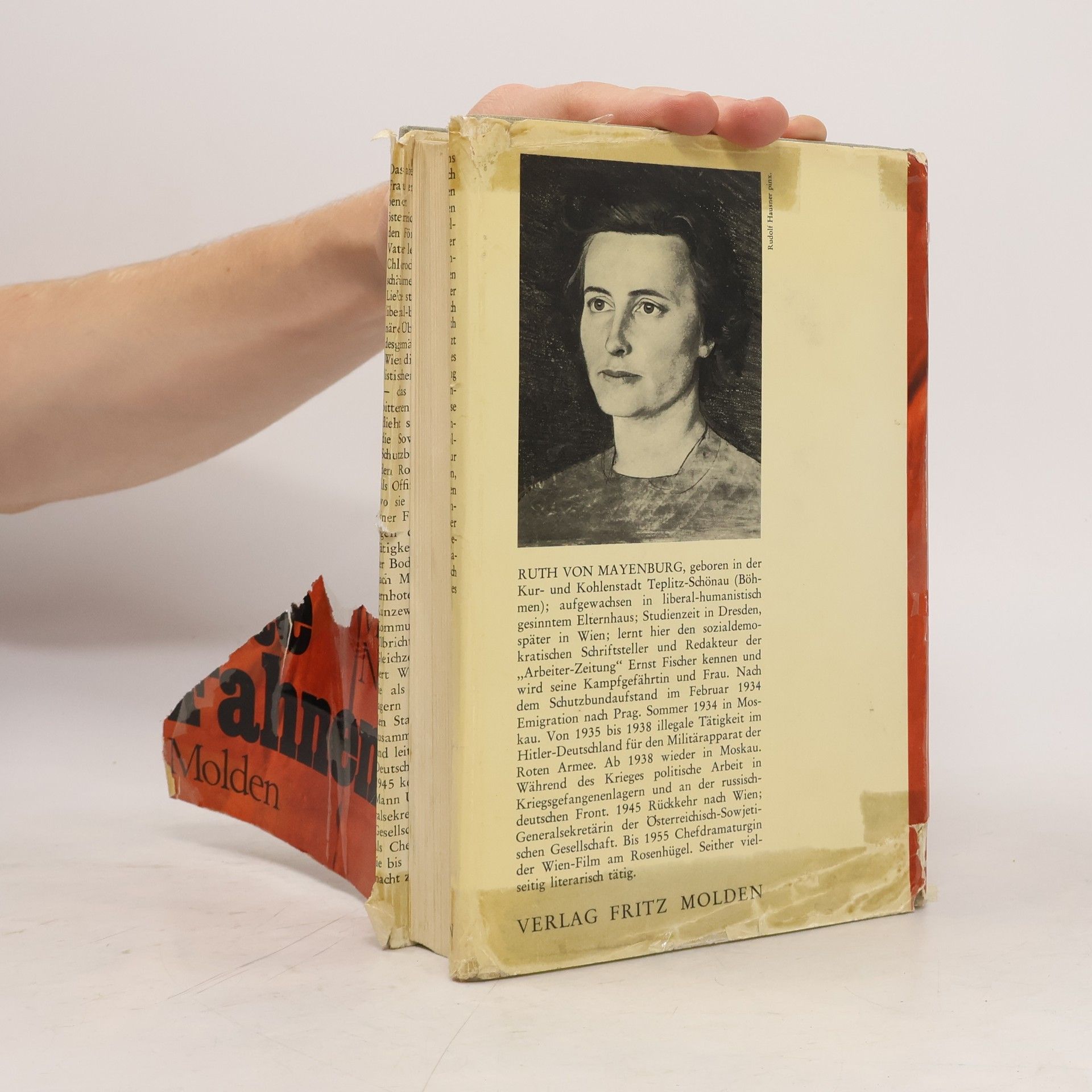 Ruth von Mayenburg Blaues Blut und rote Fahnen
