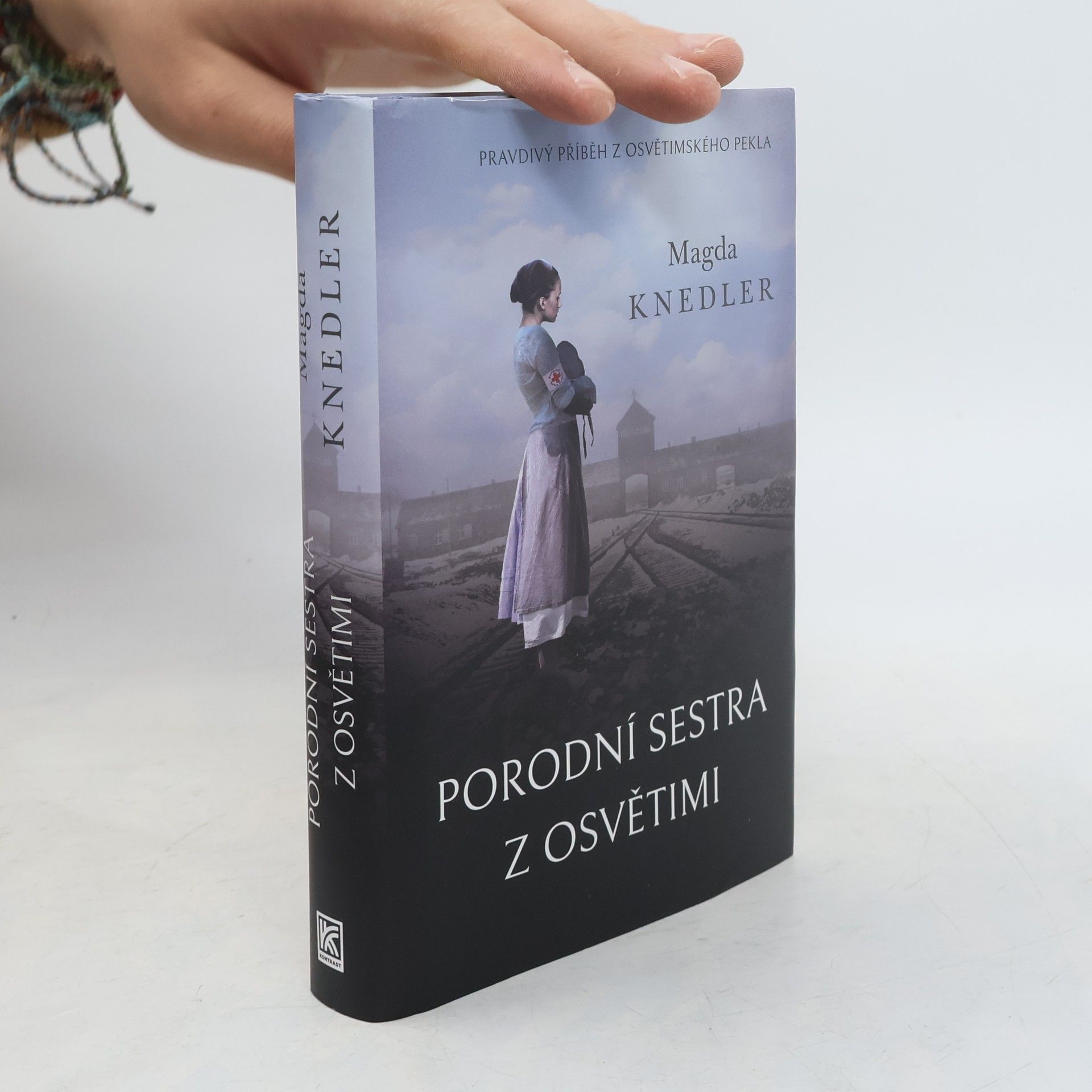 Magdalena Knedler Porodní sestra z Osvětimi