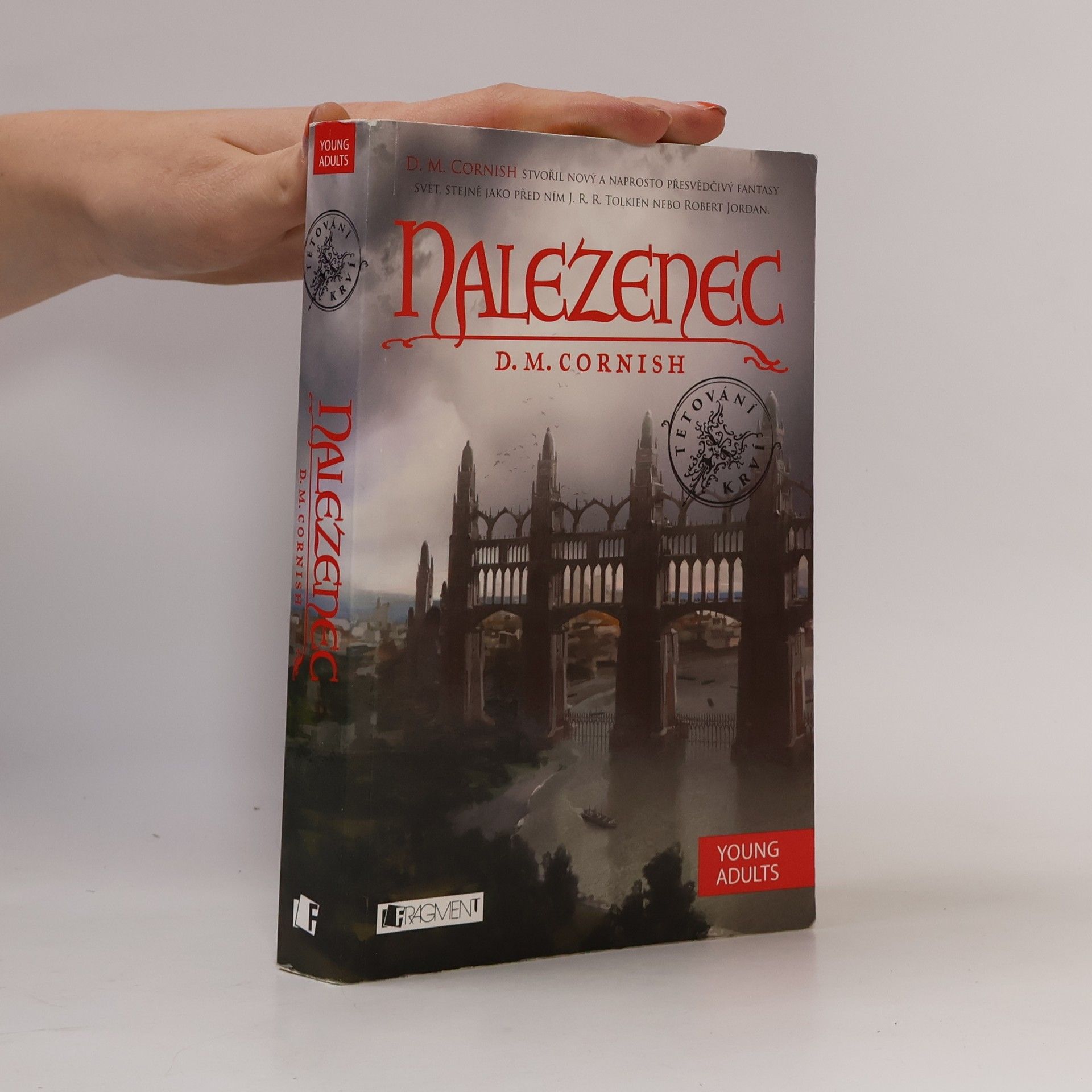 D. M. Cornish Nalezenec. Tetování krví 1
