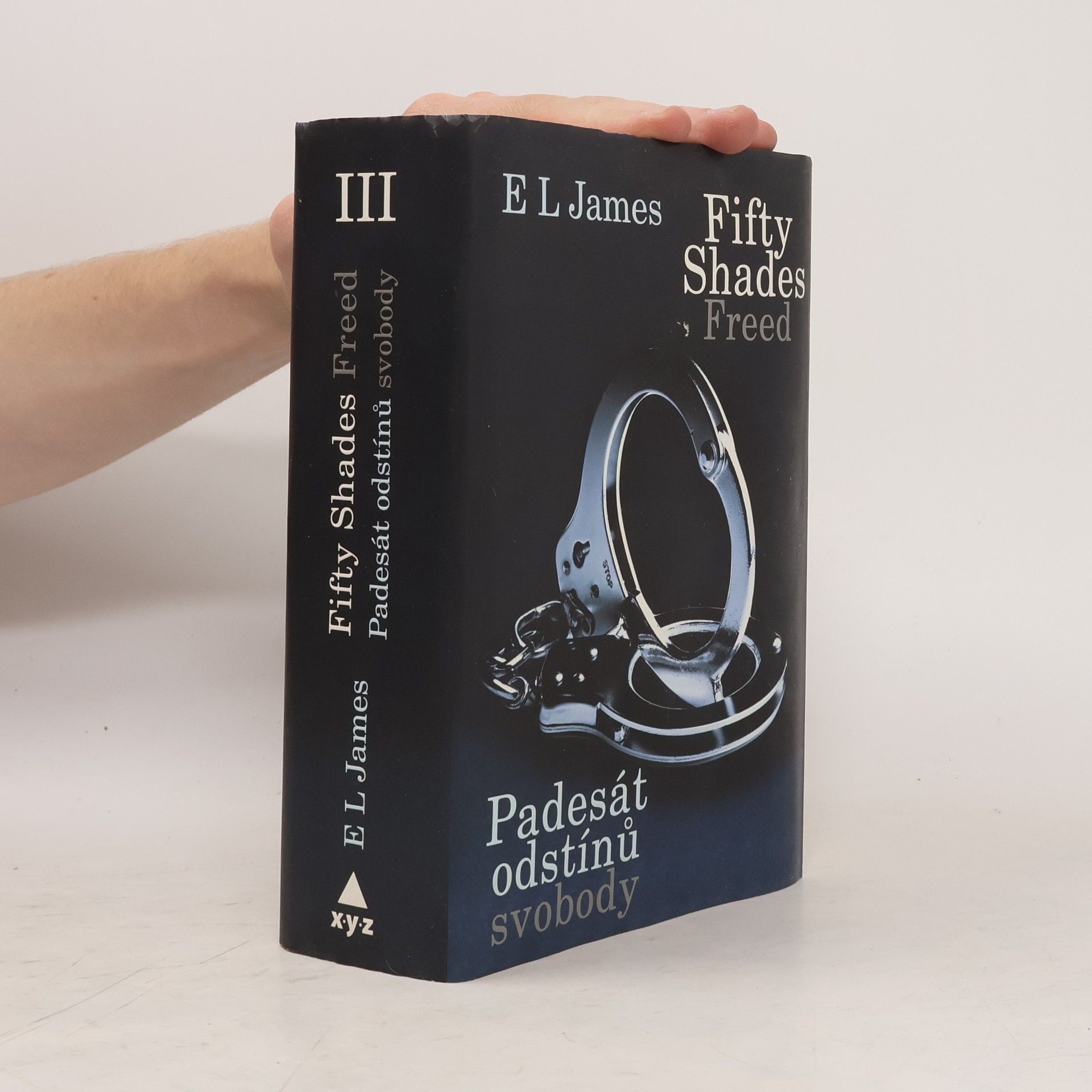 E. L. James Padesát odstínů svobody
