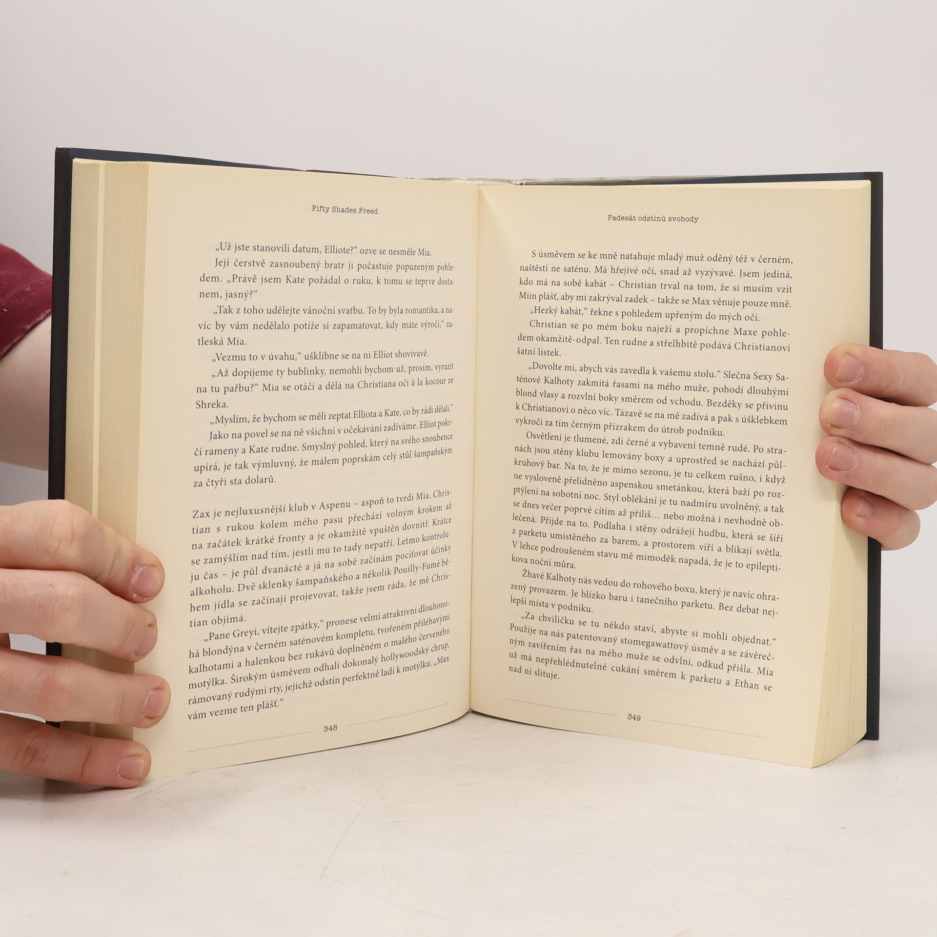 E. L. James Padesát odstínů svobody