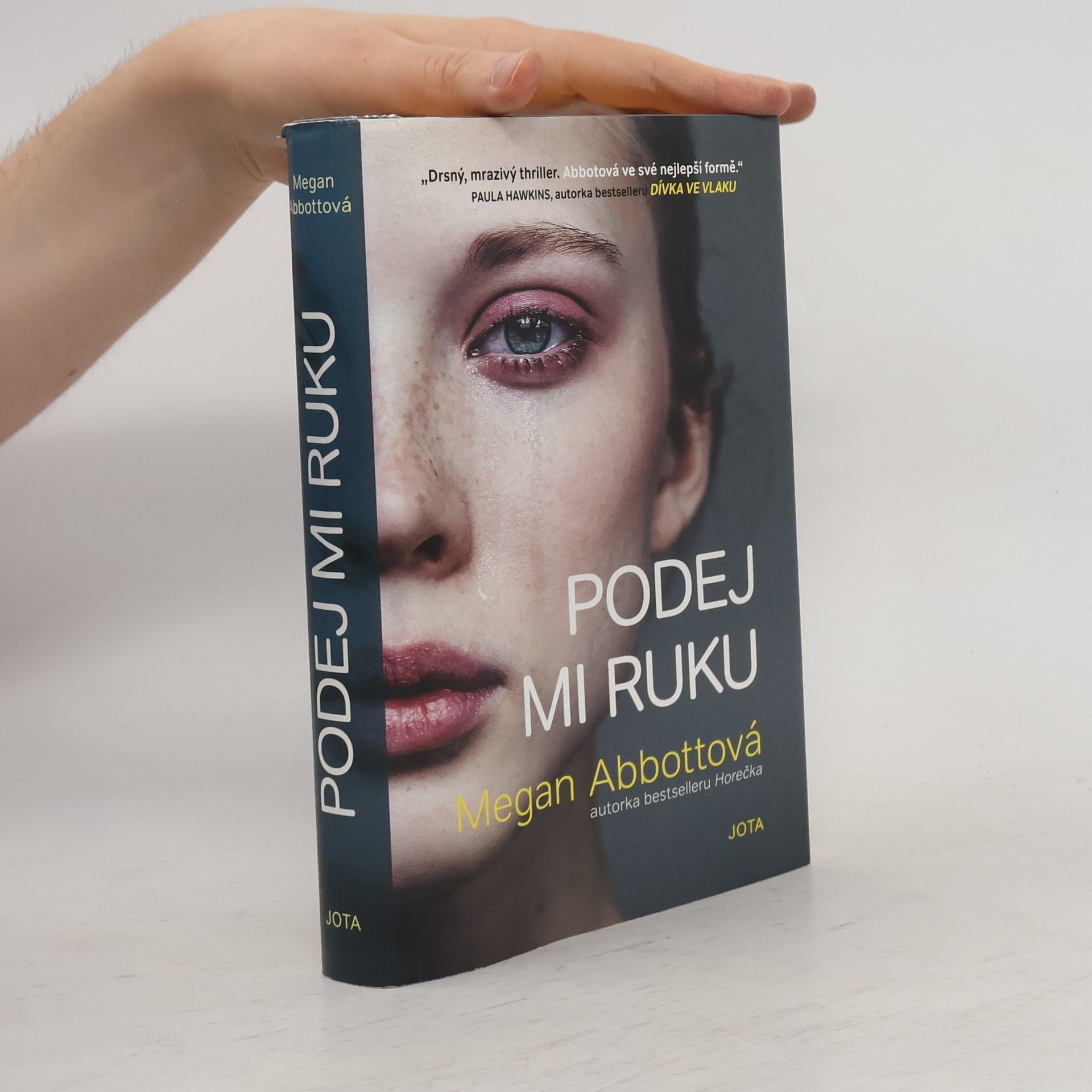 Megan Abbott Podej mi ruku