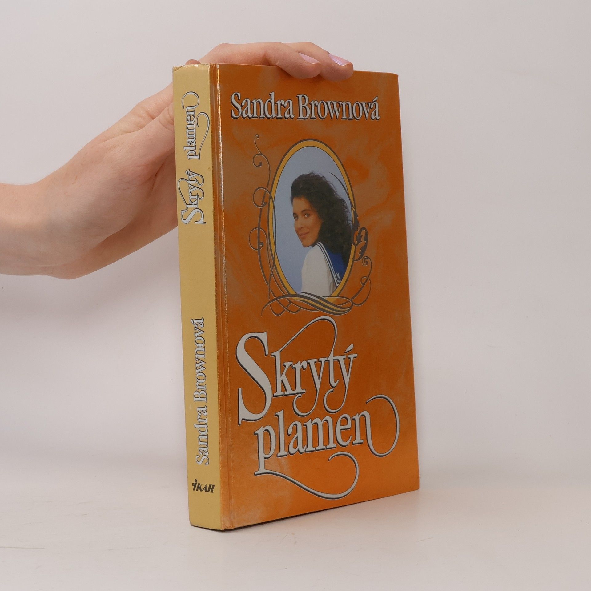 Sandra Brown Skrytý plamen